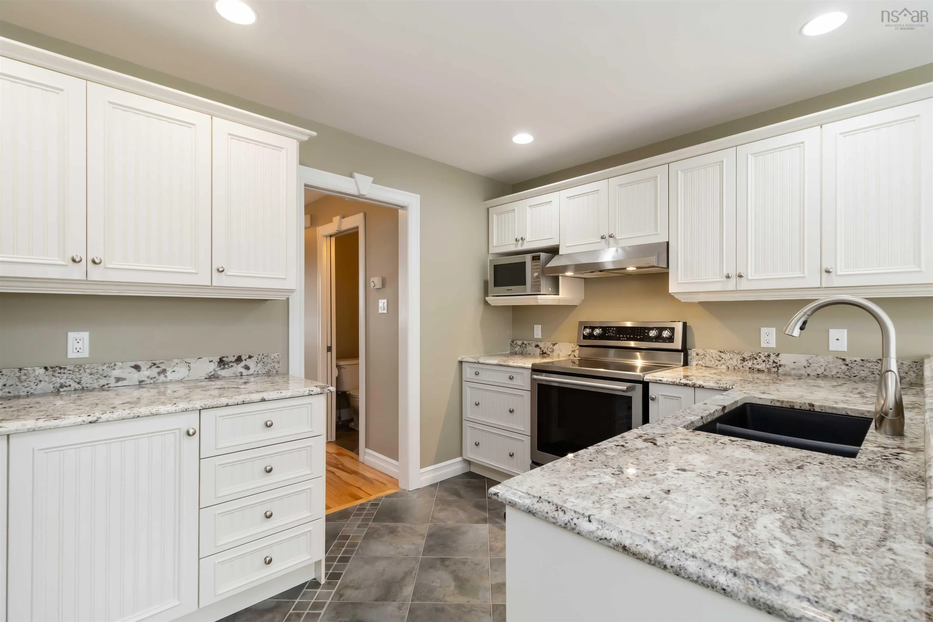 38 Amirault Court, Halifax Ns B3m 4v7, 4 Bedrooms Bedrooms, ,4 BathroomsBathrooms,Residential,For Sale,Amirault Court,202509821