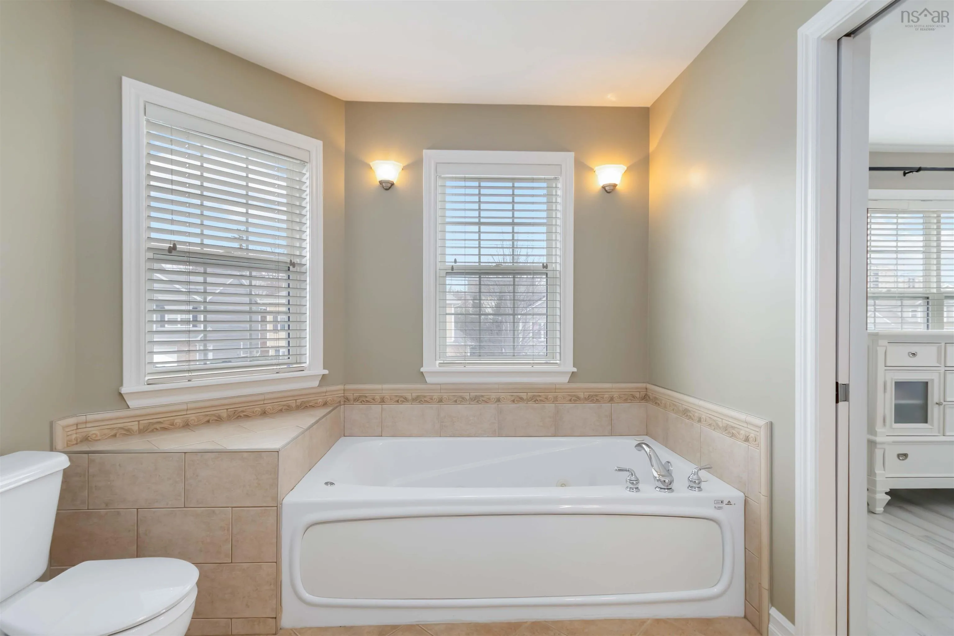 38 Amirault Court, Halifax Ns B3m 4v7, 4 Bedrooms Bedrooms, ,4 BathroomsBathrooms,Residential,For Sale,Amirault Court,202509821