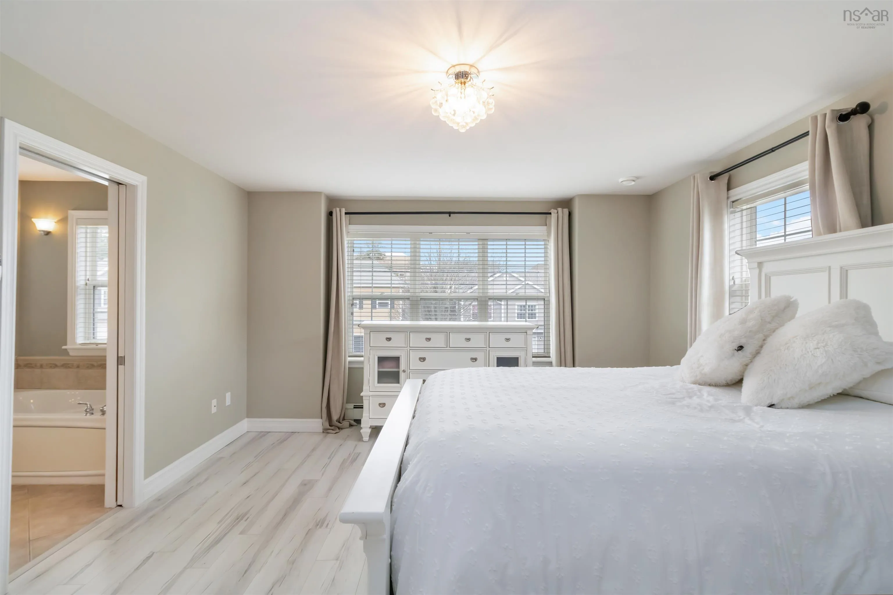 38 Amirault Court, Halifax Ns B3m 4v7, 4 Bedrooms Bedrooms, ,4 BathroomsBathrooms,Residential,For Sale,Amirault Court,202509821