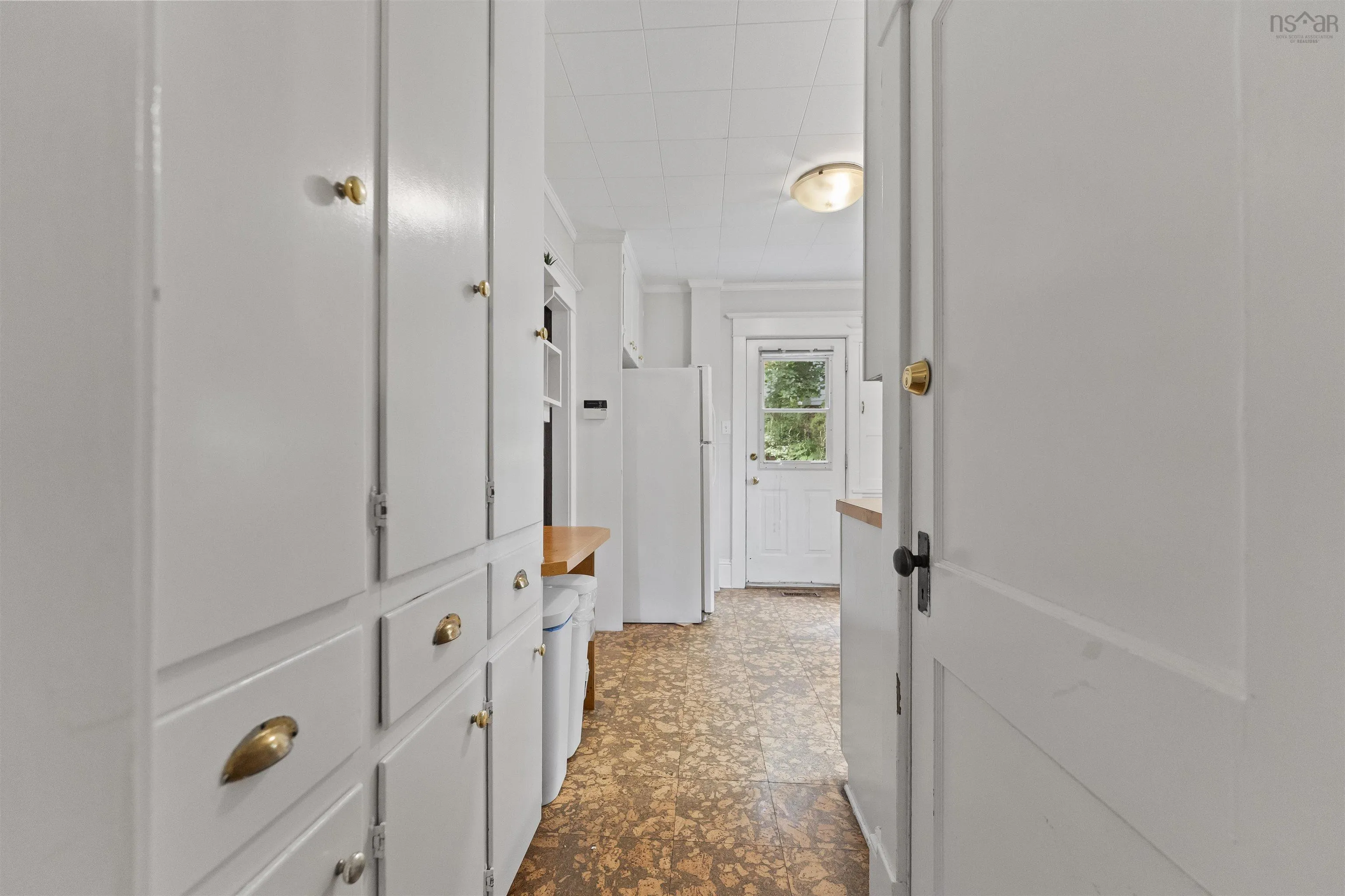 3 Southdale Street, Dartmouth, NS B2Y 2H7, 4 Bedrooms Bedrooms, ,1 BathroomBathrooms,Residential,For Sale,Southdale,202522690