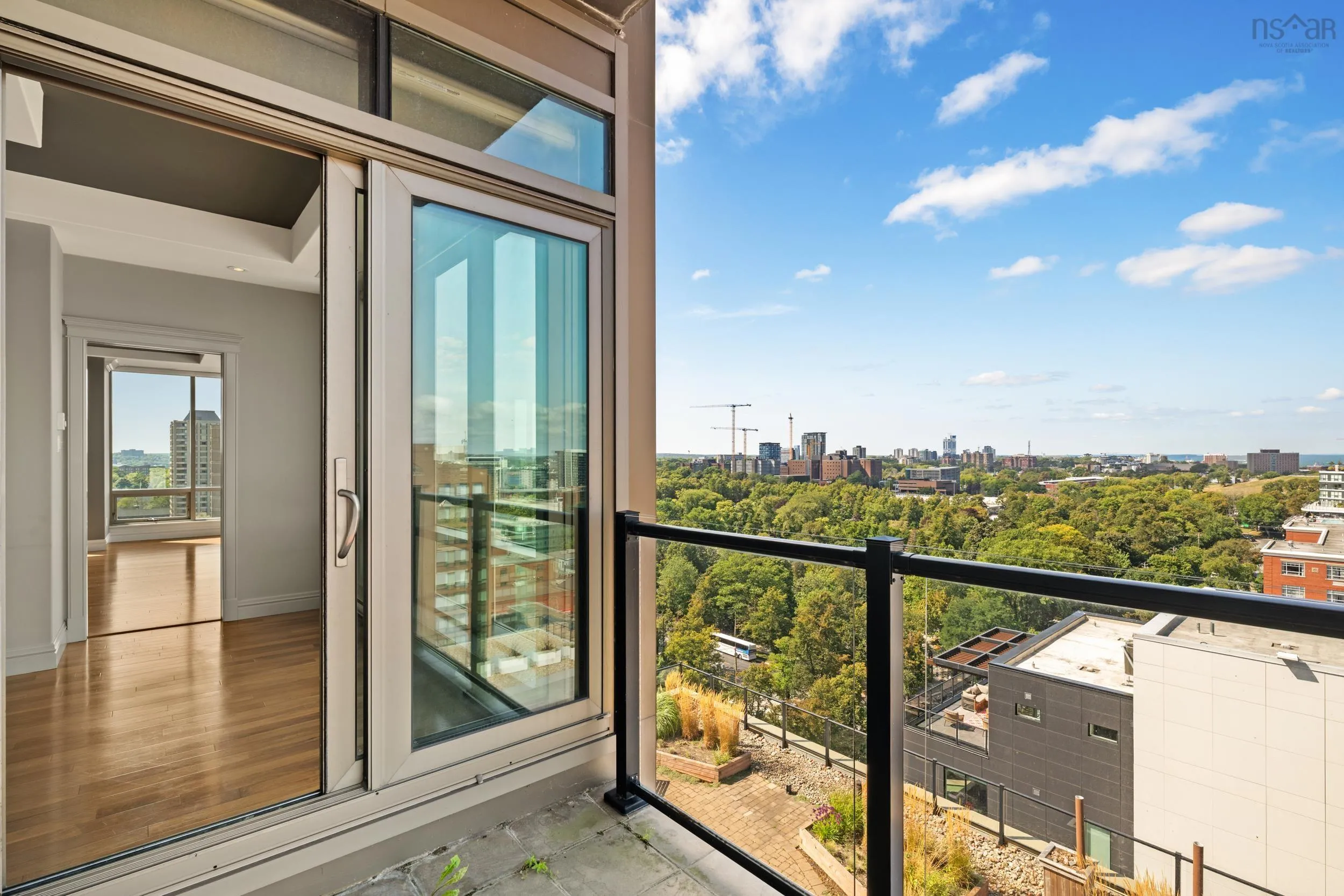 1602-1445 South Park Street, Halifax, NS B3J 0B6, 2 Bedrooms Bedrooms, ,2 BathroomsBathrooms,Residential,For Sale,South Park,202522974