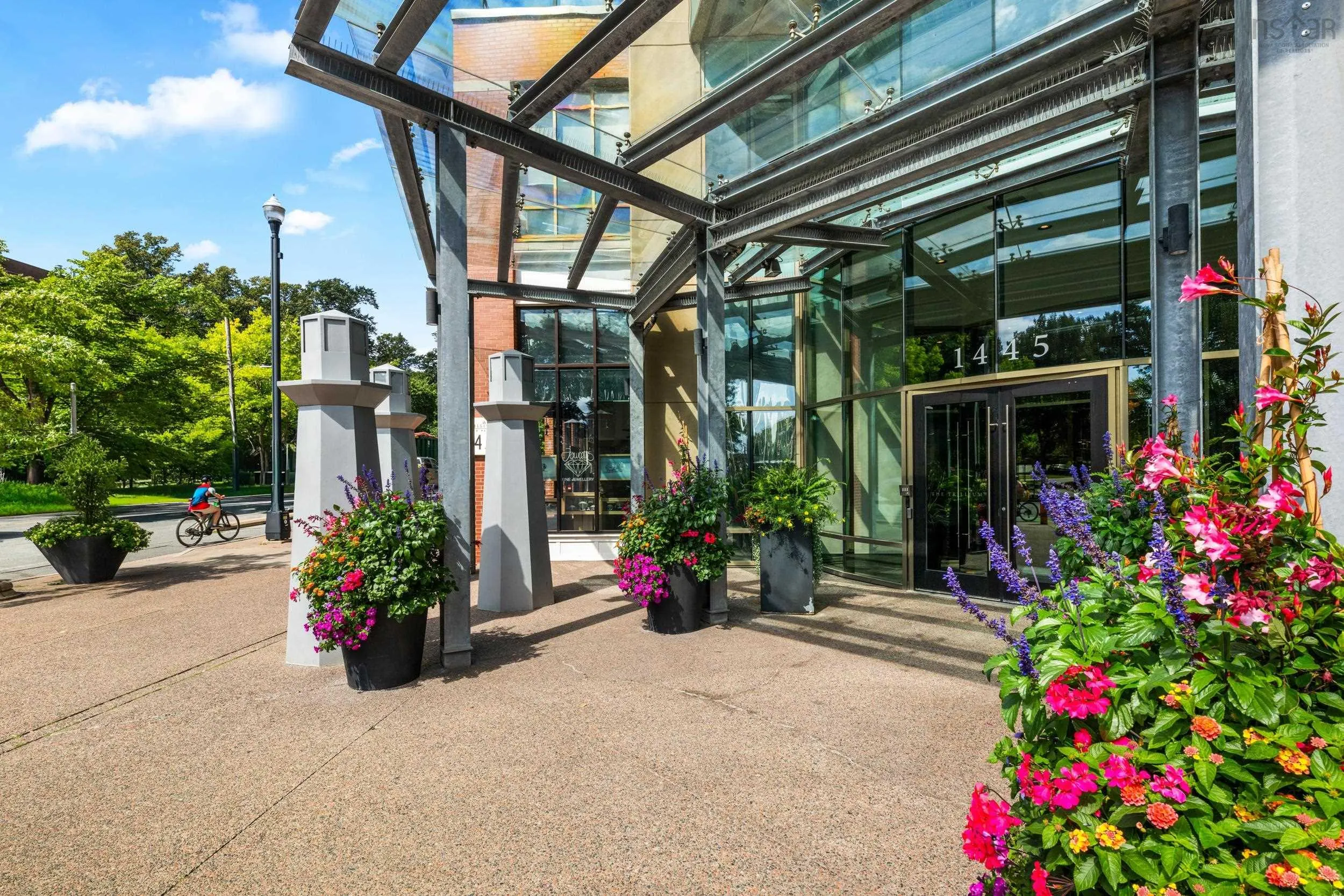 1602-1445 South Park Street, Halifax, NS B3J 0B6, 2 Bedrooms Bedrooms, ,2 BathroomsBathrooms,Residential,For Sale,South Park,202522974