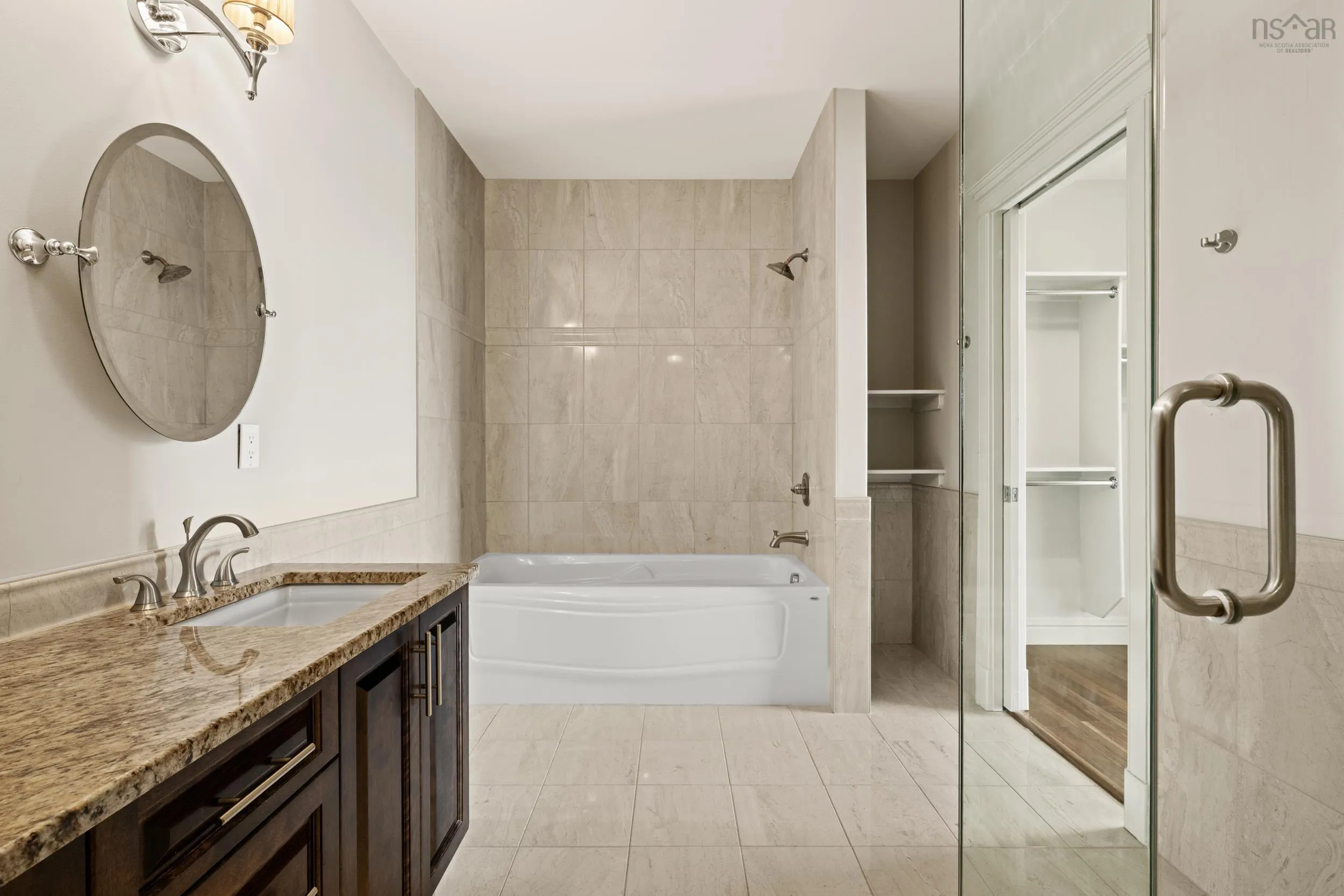 1602-1445 South Park Street, Halifax, NS B3J 0B6, 2 Bedrooms Bedrooms, ,2 BathroomsBathrooms,Residential,For Sale,South Park,202522974