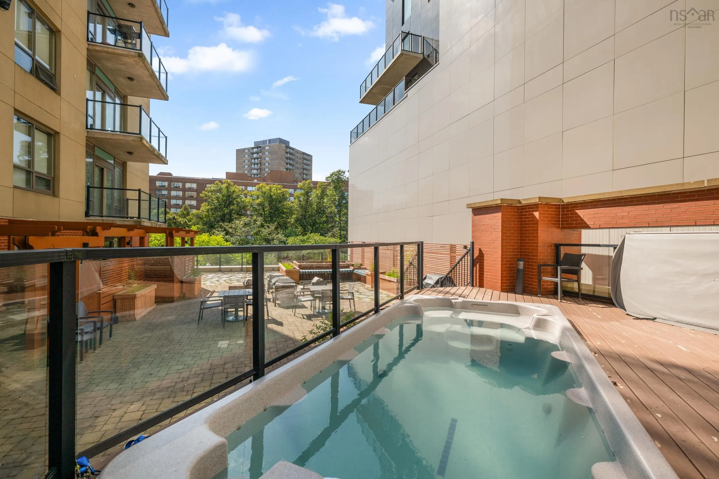 1602-1445 South Park Street, Halifax, NS B3J 0B6, 2 Bedrooms Bedrooms, ,2 BathroomsBathrooms,Residential,For Sale,South Park,202522974