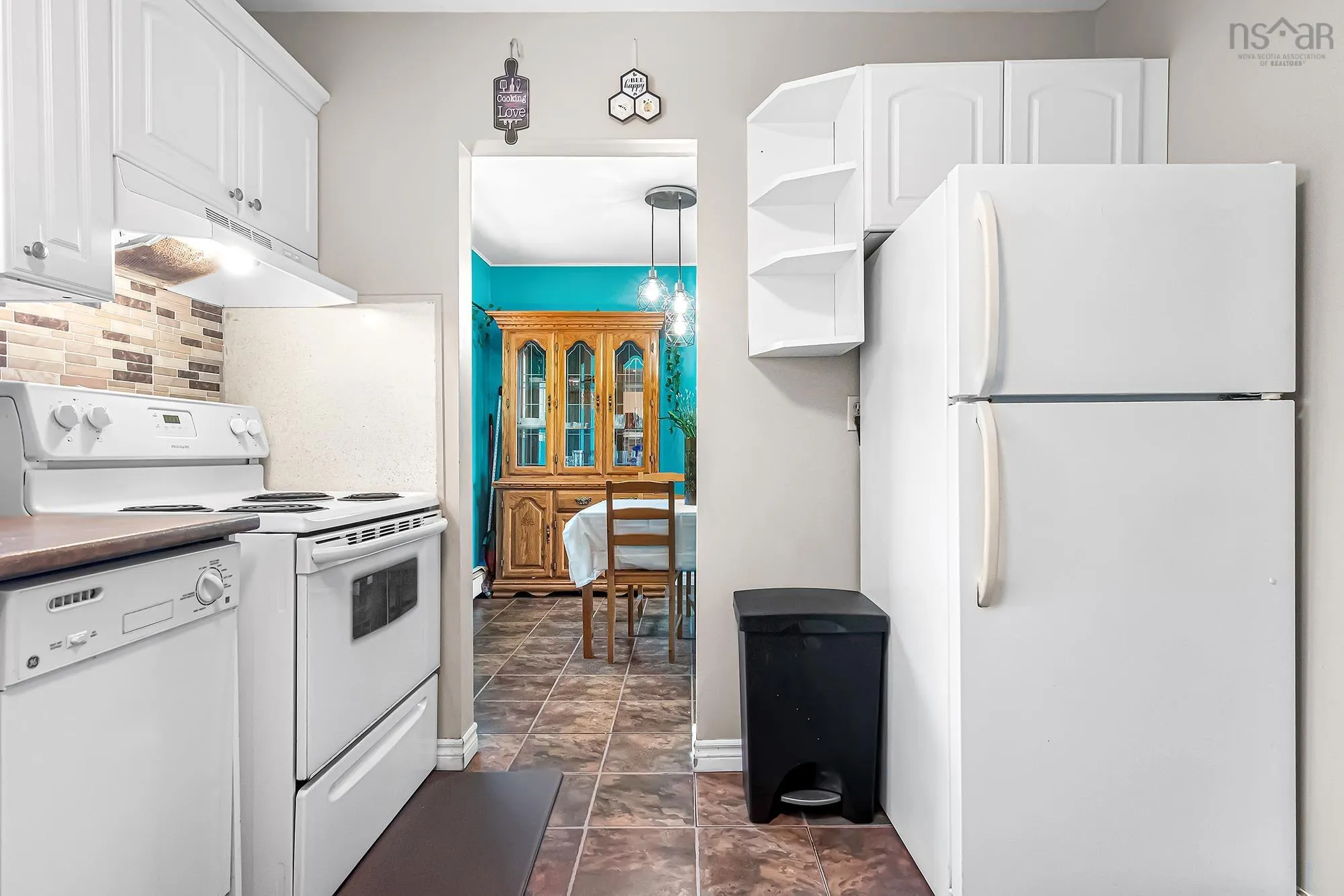 365 Arklow Drive, Cole Harbour, NS B2W 4S1, 3 Bedrooms Bedrooms, ,2 BathroomsBathrooms,Residential,For Sale,Arklow,202520430