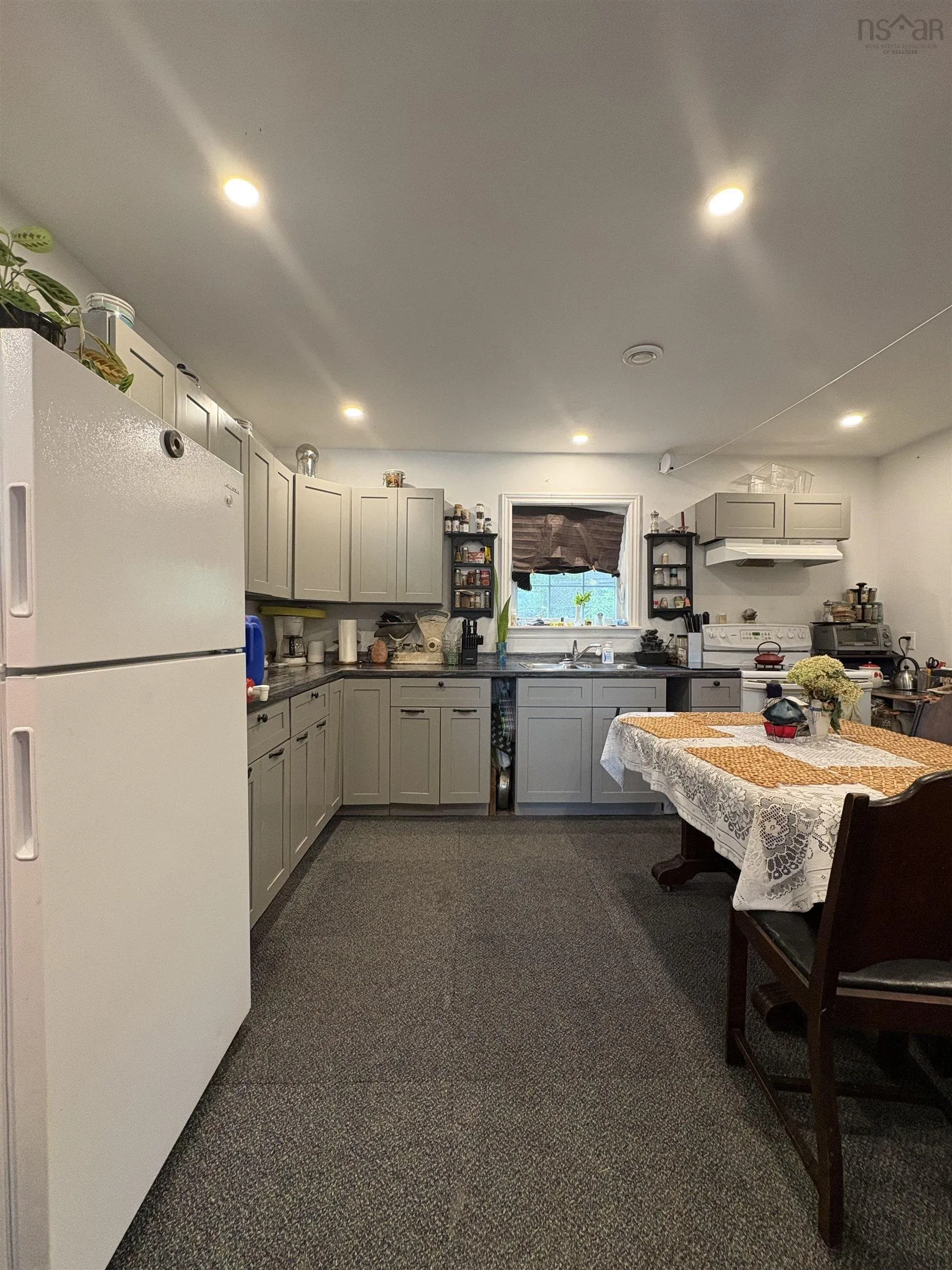 6 Station Road, Enfield, NS B2T 1C9, 4 Bedrooms Bedrooms, ,2 BathroomsBathrooms,Residential,For Sale,Station,202520597