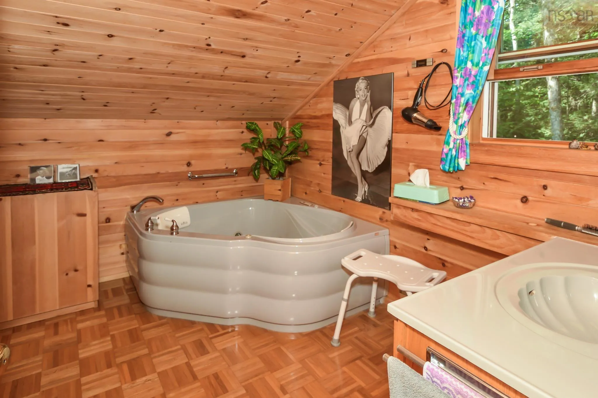 491 Peters Point Road, South Brookfield, NS B0T 1X0, 2 Bedrooms Bedrooms, ,2 BathroomsBathrooms,Residential,For Sale,Peters Point,202518338