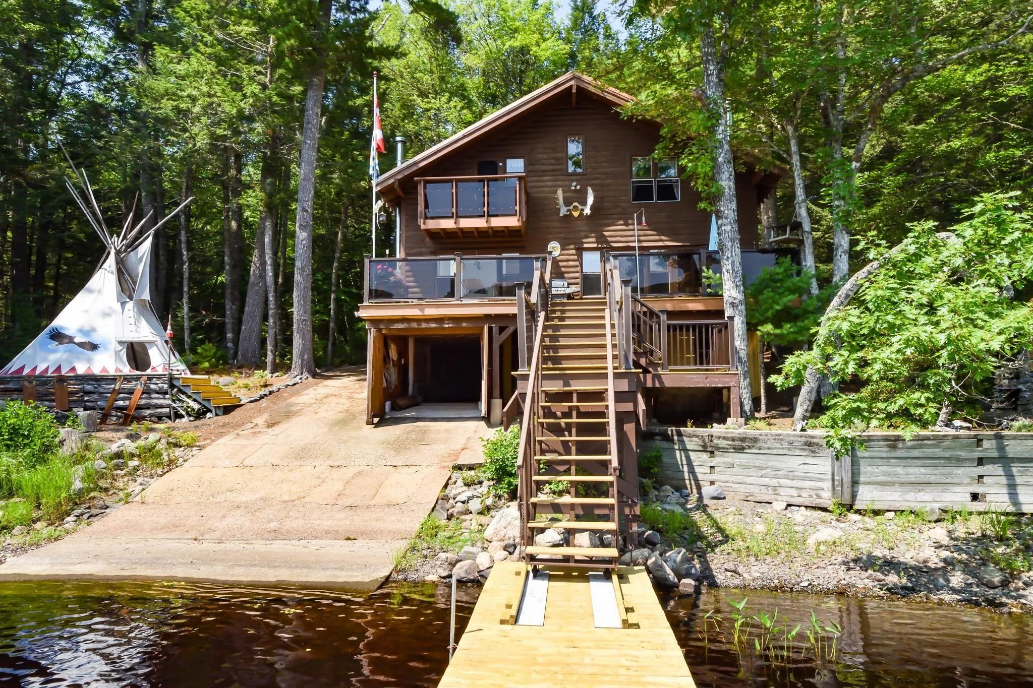 491 Peters Point Road, South Brookfield, NS B0T 1X0, 2 Bedrooms Bedrooms, ,2 BathroomsBathrooms,Residential,For Sale,Peters Point,202518338