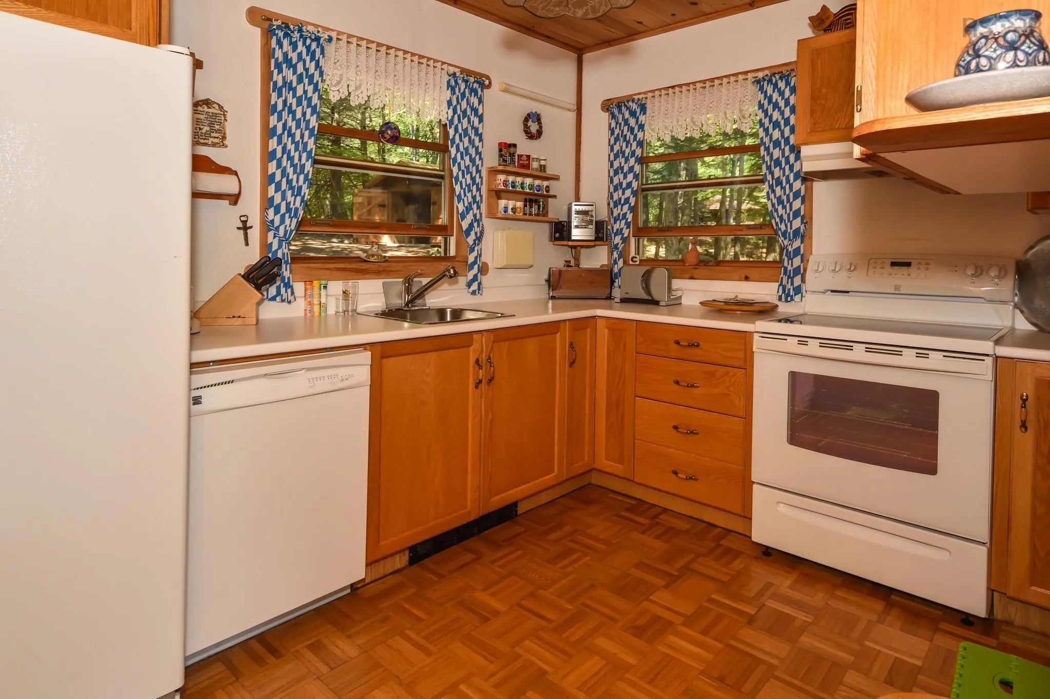491 Peters Point Road, South Brookfield, NS B0T 1X0, 2 Bedrooms Bedrooms, ,2 BathroomsBathrooms,Residential,For Sale,Peters Point,202518338
