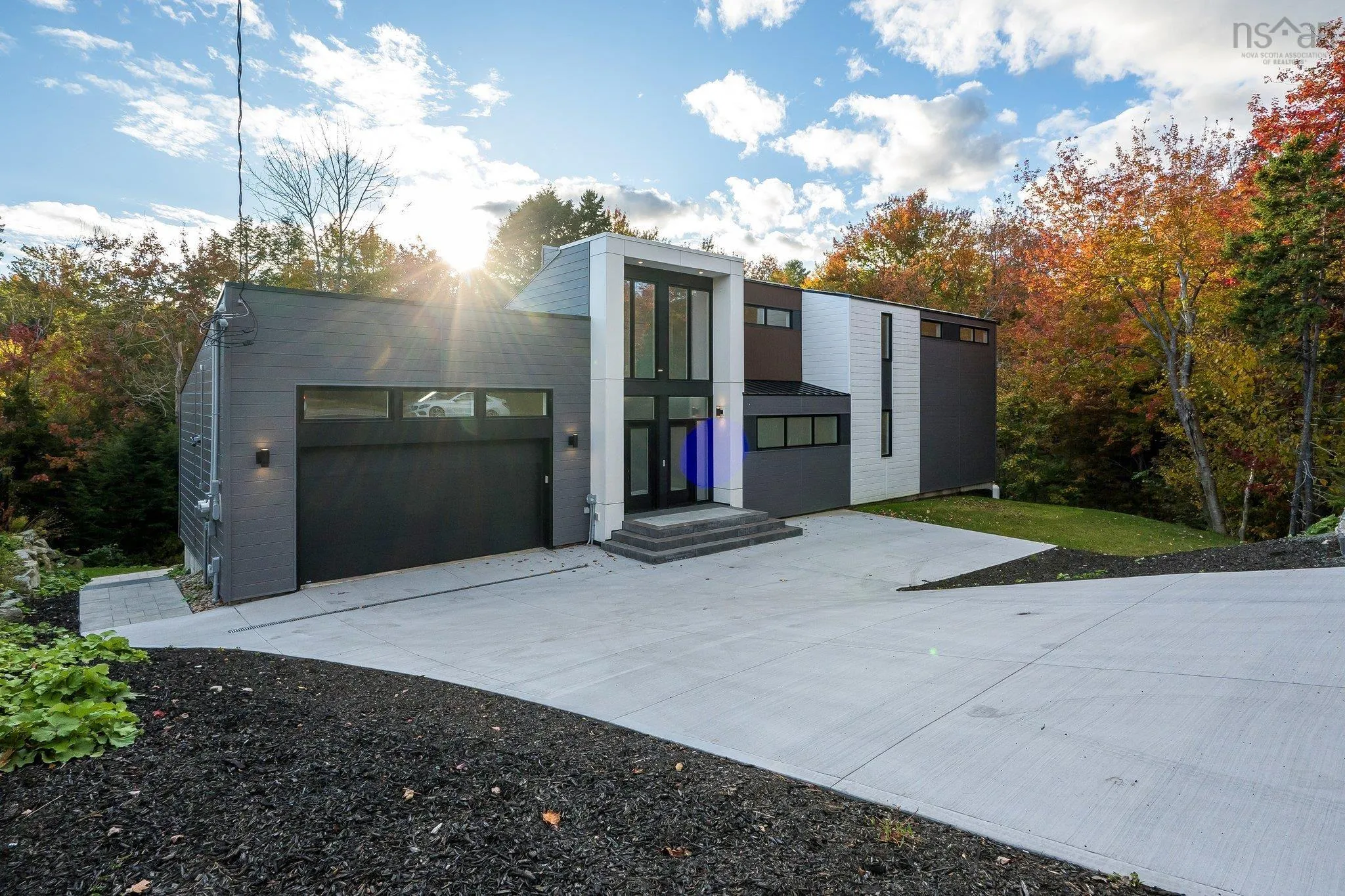 80 Hammonds Plains Road, Bedford Ns B4a 0h8, 6 Bedrooms Bedrooms, ,4 BathroomsBathrooms,Residential,For Sale,Hammonds Plains,202506774