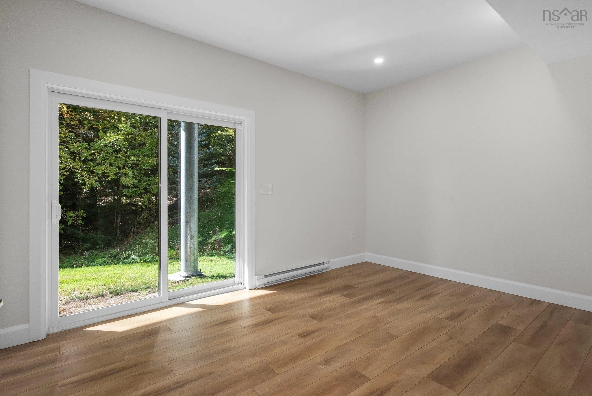 80 Hammonds Plains Road, Bedford Ns B4a 0h8, 6 Bedrooms Bedrooms, ,4 BathroomsBathrooms,Residential,For Sale,Hammonds Plains,202506774