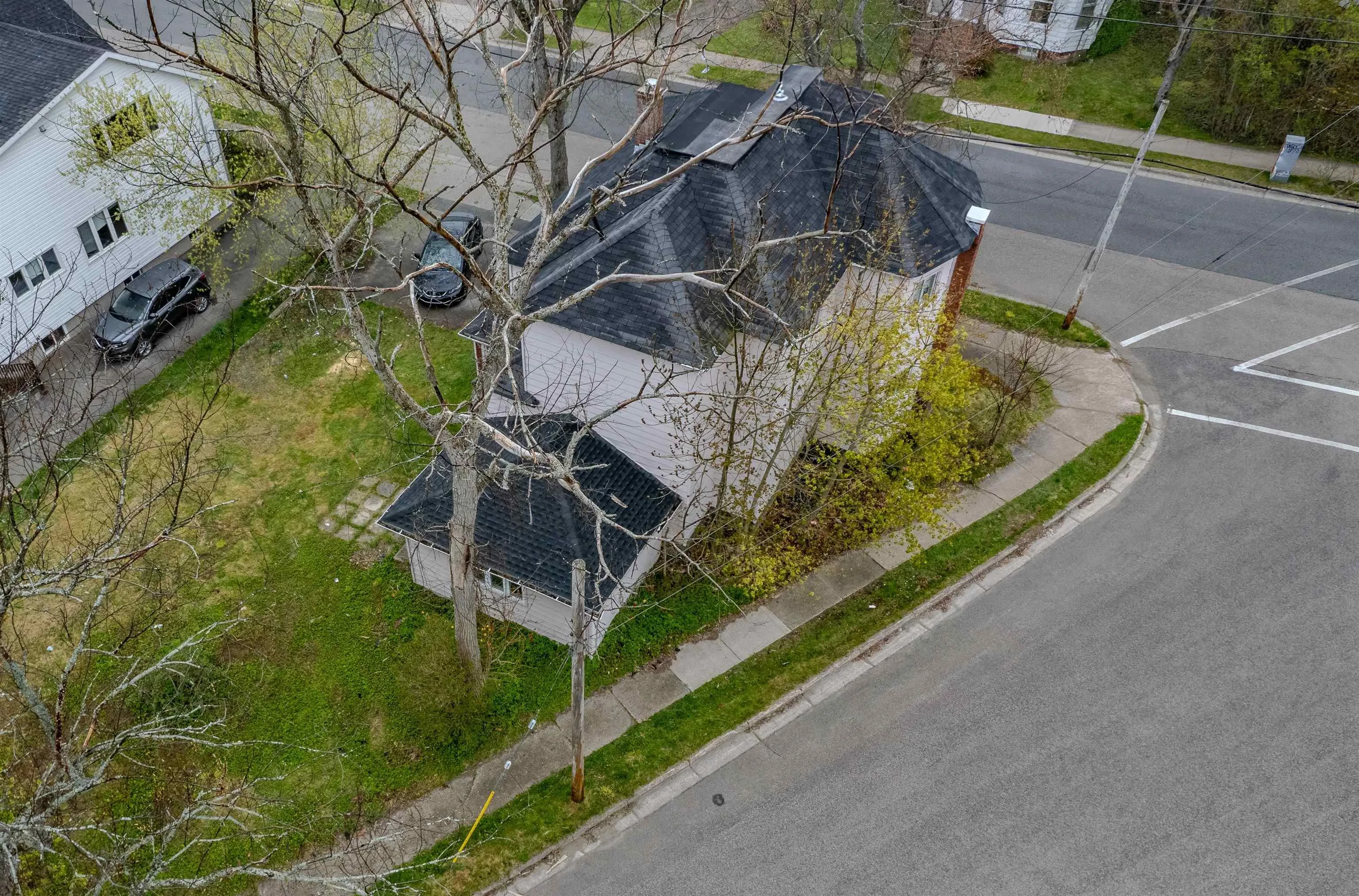 174 Brookland Street, Sydney, NS B1P 5B6, 4 Bedrooms Bedrooms, ,Residential Income,For Sale,Brookland,202511679