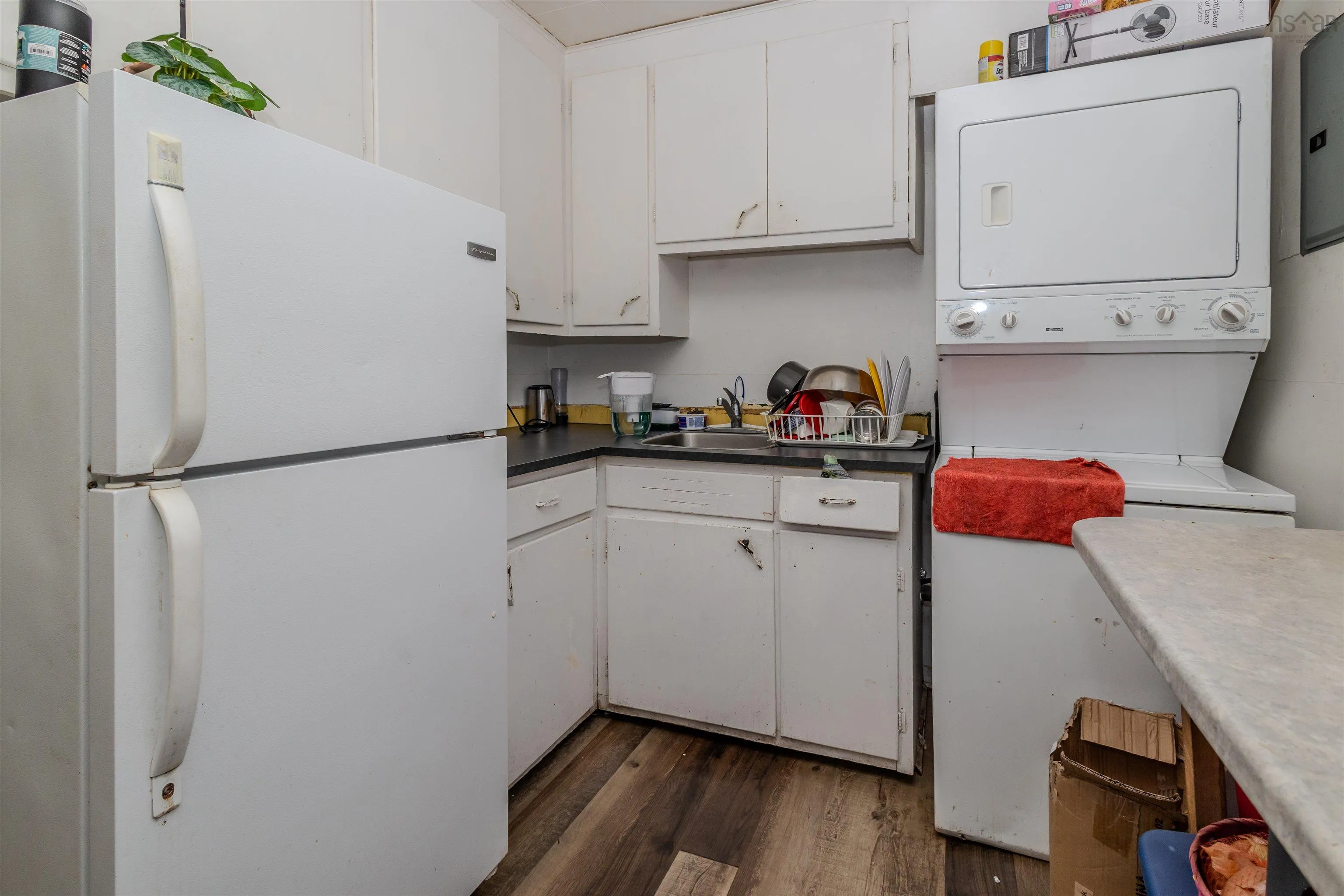 174 Brookland Street, Sydney, NS B1P 5B6, 4 Bedrooms Bedrooms, ,Residential Income,For Sale,Brookland,202511679