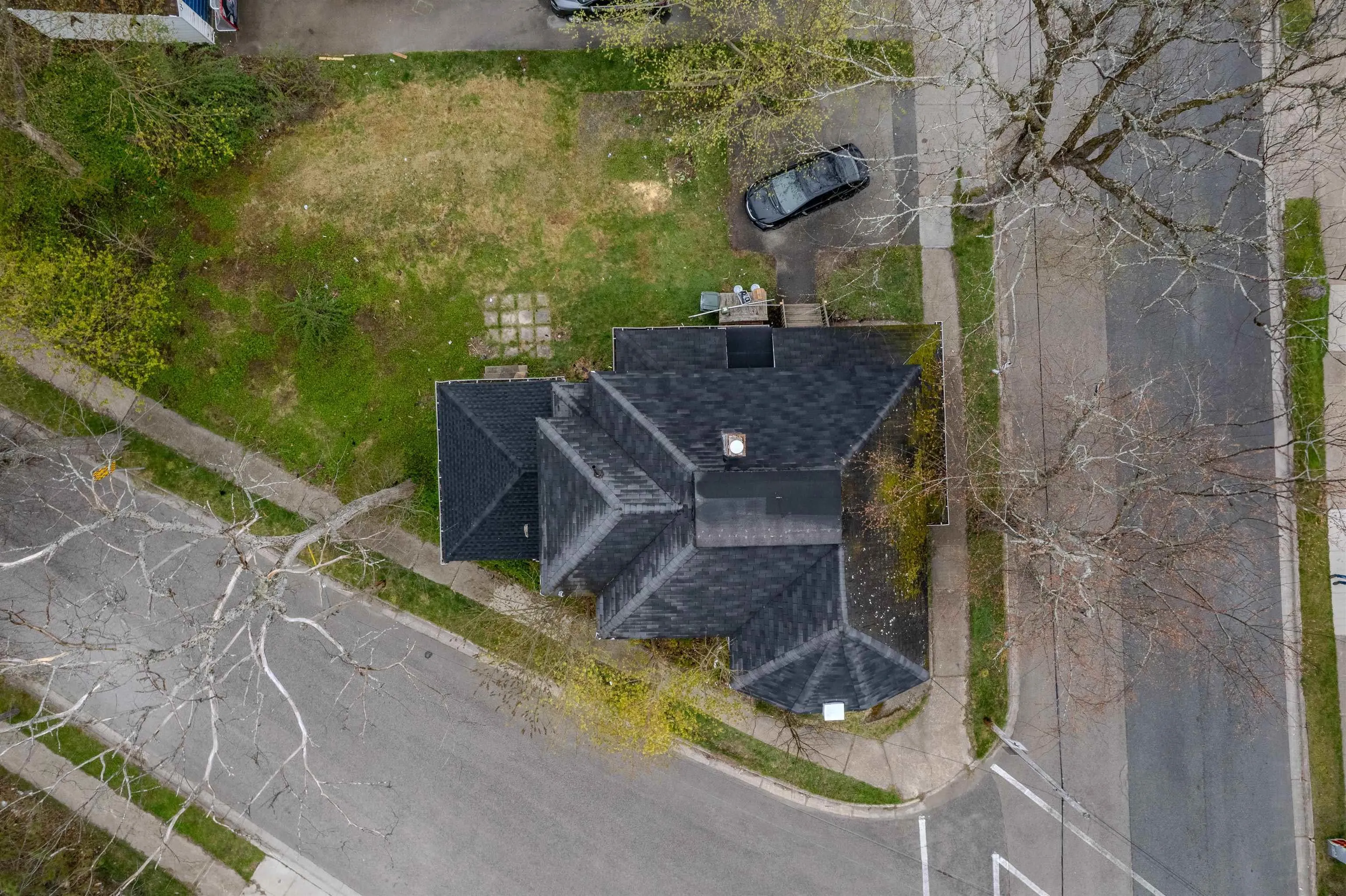 174 Brookland Street, Sydney, NS B1P 5B6, 4 Bedrooms Bedrooms, ,Residential Income,For Sale,Brookland,202511679