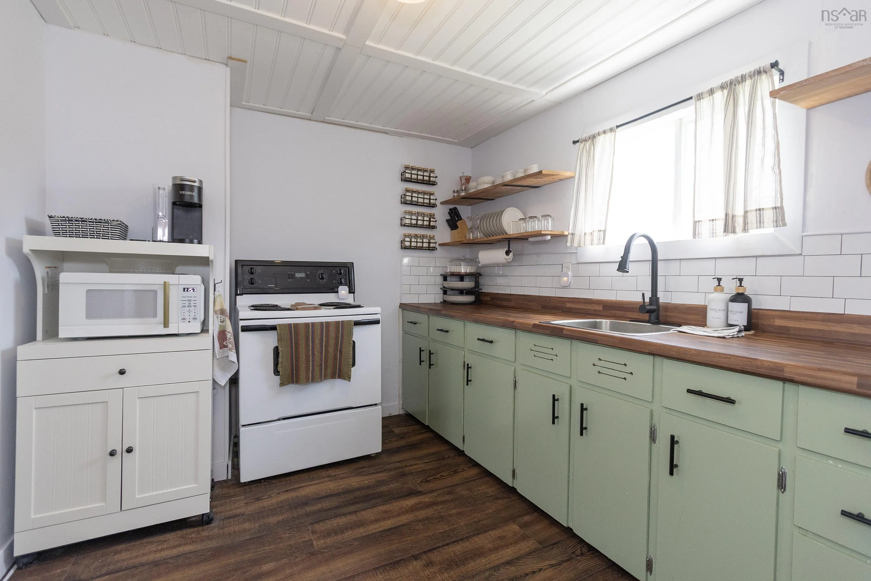 11900 Highway 2, Leamington Ns B0m 1x0, 3 Bedrooms Bedrooms, ,1 BathroomBathrooms,Residential,For Sale,Highway 2,202510861