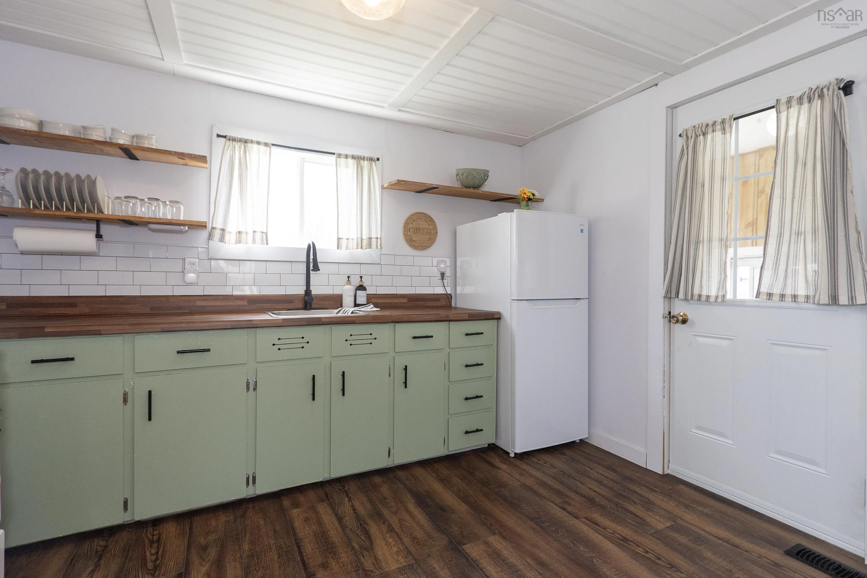11900 Highway 2, Leamington Ns B0m 1x0, 3 Bedrooms Bedrooms, ,1 BathroomBathrooms,Residential,For Sale,Highway 2,202510861