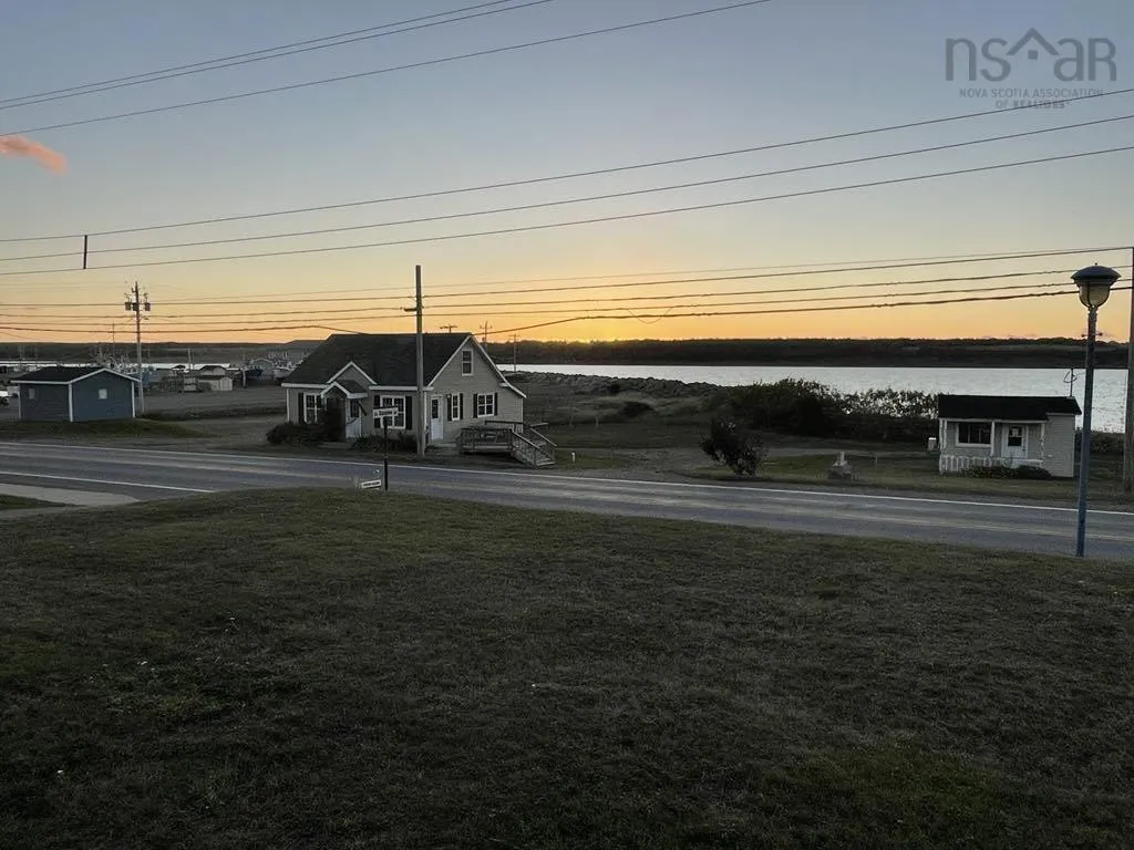 3 Chemin De Susanne Road, Chéticamp, NS B0E 1H0, 3 Bedrooms Bedrooms, ,1 BathroomBathrooms,Residential,For Sale,Chemin De Susanne,202524762