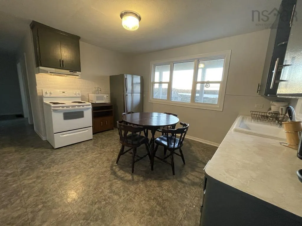 3 Chemin De Susanne Road, Chéticamp, NS B0E 1H0, 3 Bedrooms Bedrooms, ,1 BathroomBathrooms,Residential,For Sale,Chemin De Susanne,202524762