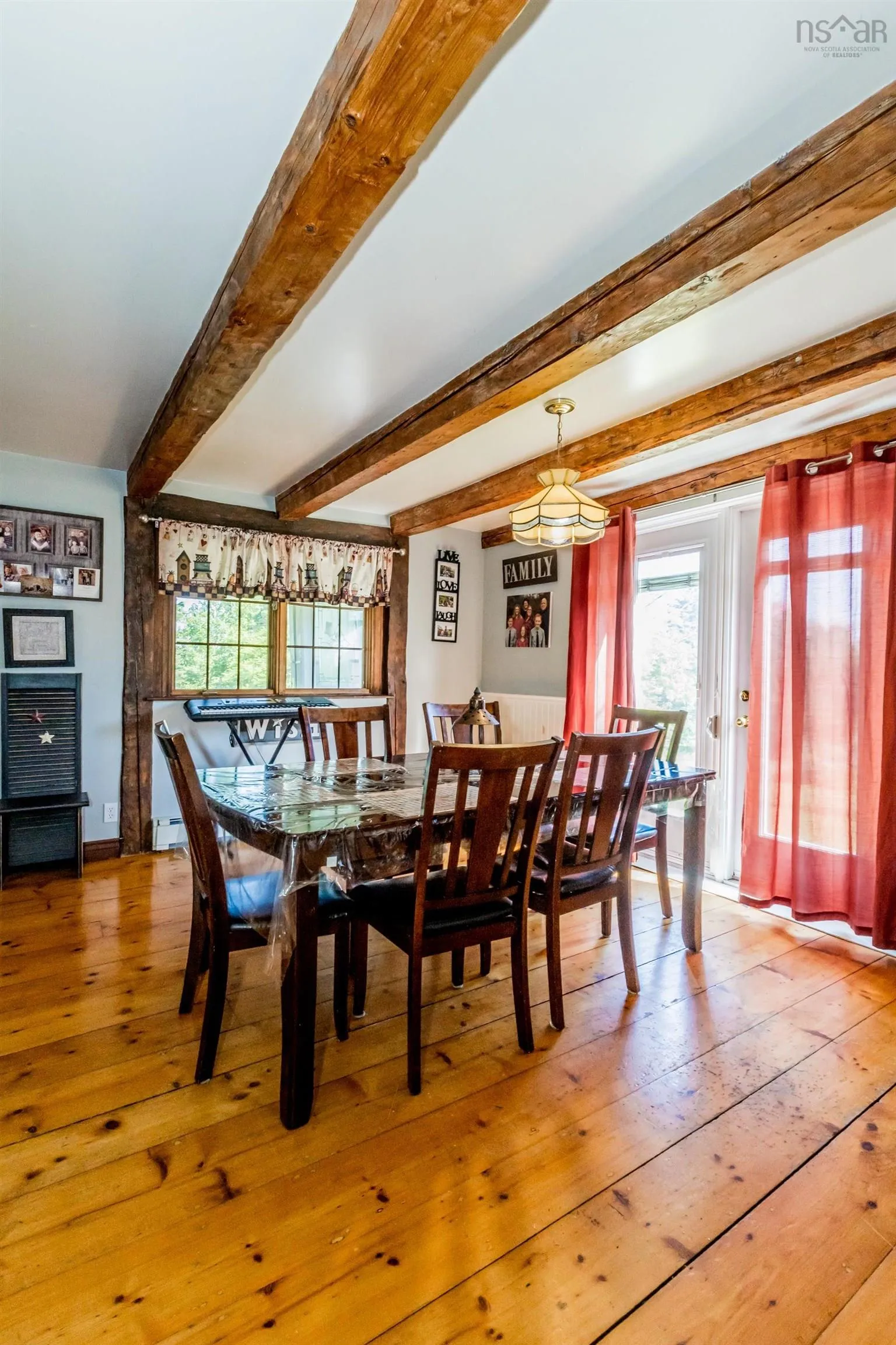 3278 Highway 1, Upper Clements, NS B0S 1A0, 6 Bedrooms Bedrooms, ,3 BathroomsBathrooms,Residential,For Sale,Highway 1,202516058