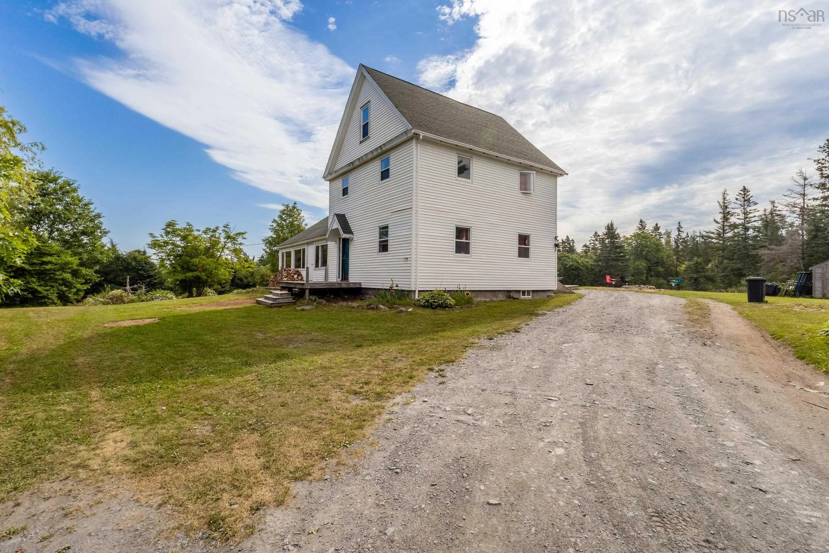 3278 Highway 1, Upper Clements, NS B0S 1A0, 6 Bedrooms Bedrooms, ,3 BathroomsBathrooms,Residential,For Sale,Highway 1,202516058