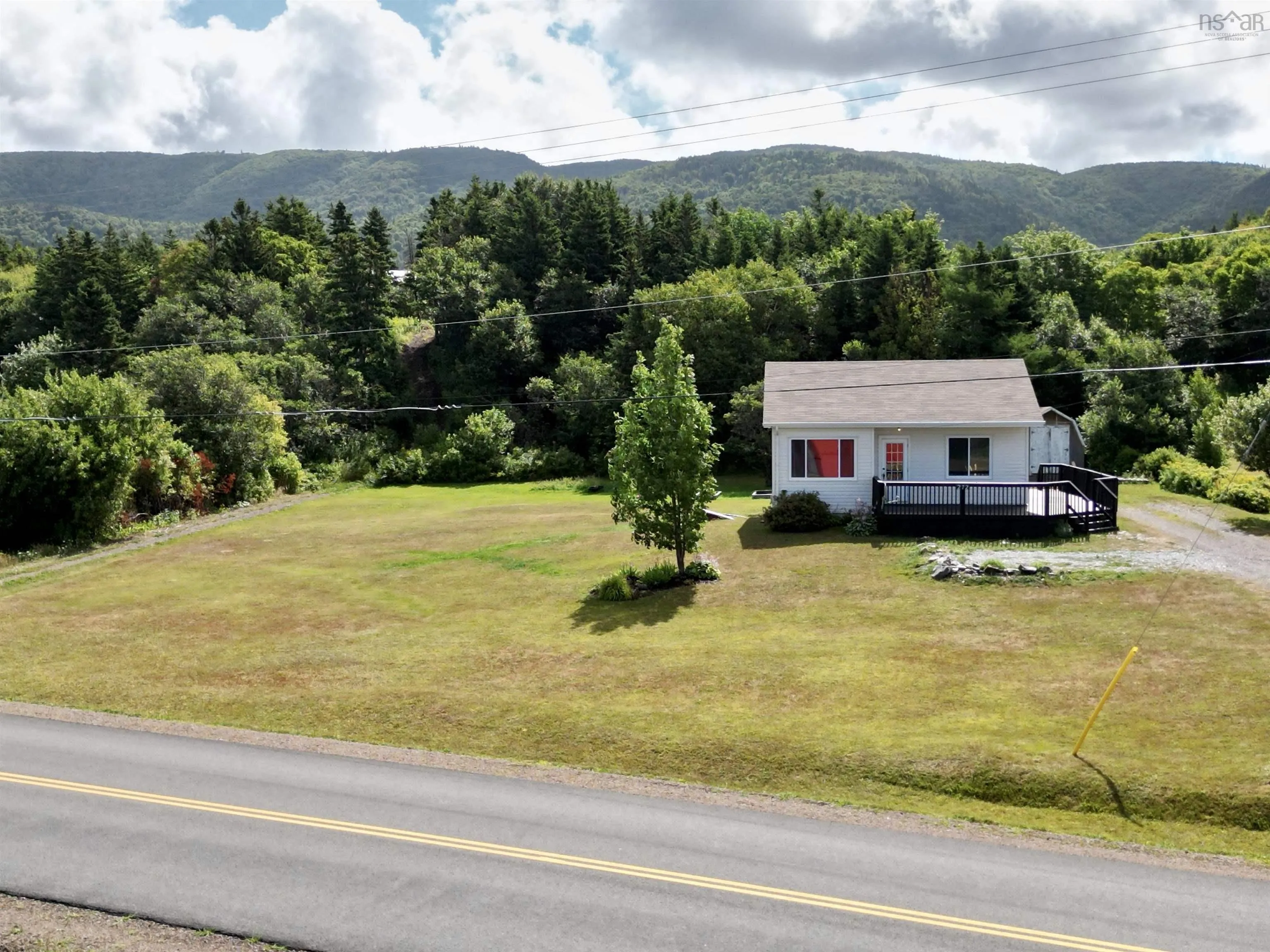 272 Cheticamp Back Road, Plateau, NS B0E 1H0, 3 Bedrooms Bedrooms, ,2 BathroomsBathrooms,Residential,For Sale,Cheticamp Back,202520817