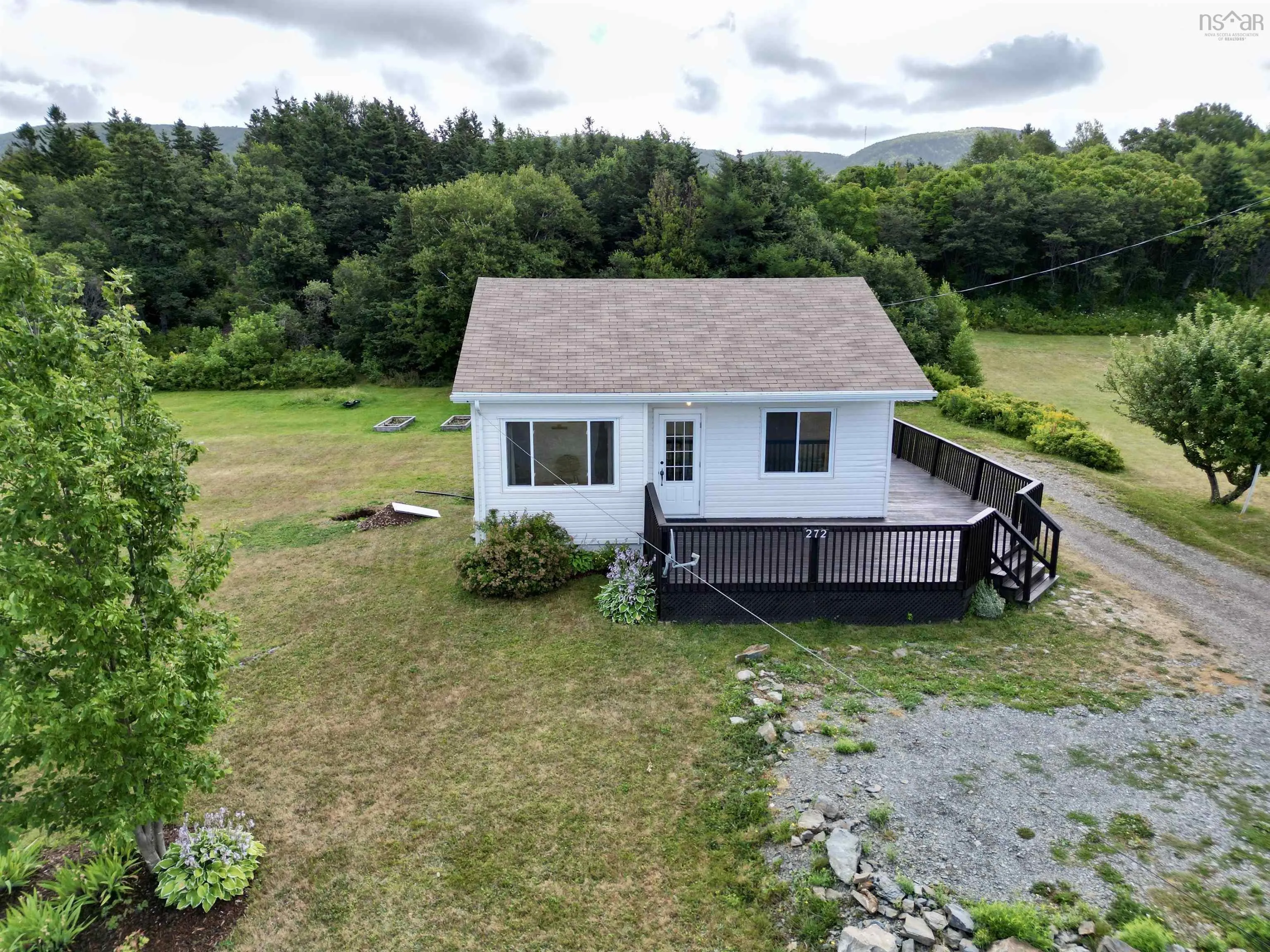 272 Cheticamp Back Road, Plateau, NS B0E 1H0, 3 Bedrooms Bedrooms, ,2 BathroomsBathrooms,Residential,For Sale,Cheticamp Back,202520817