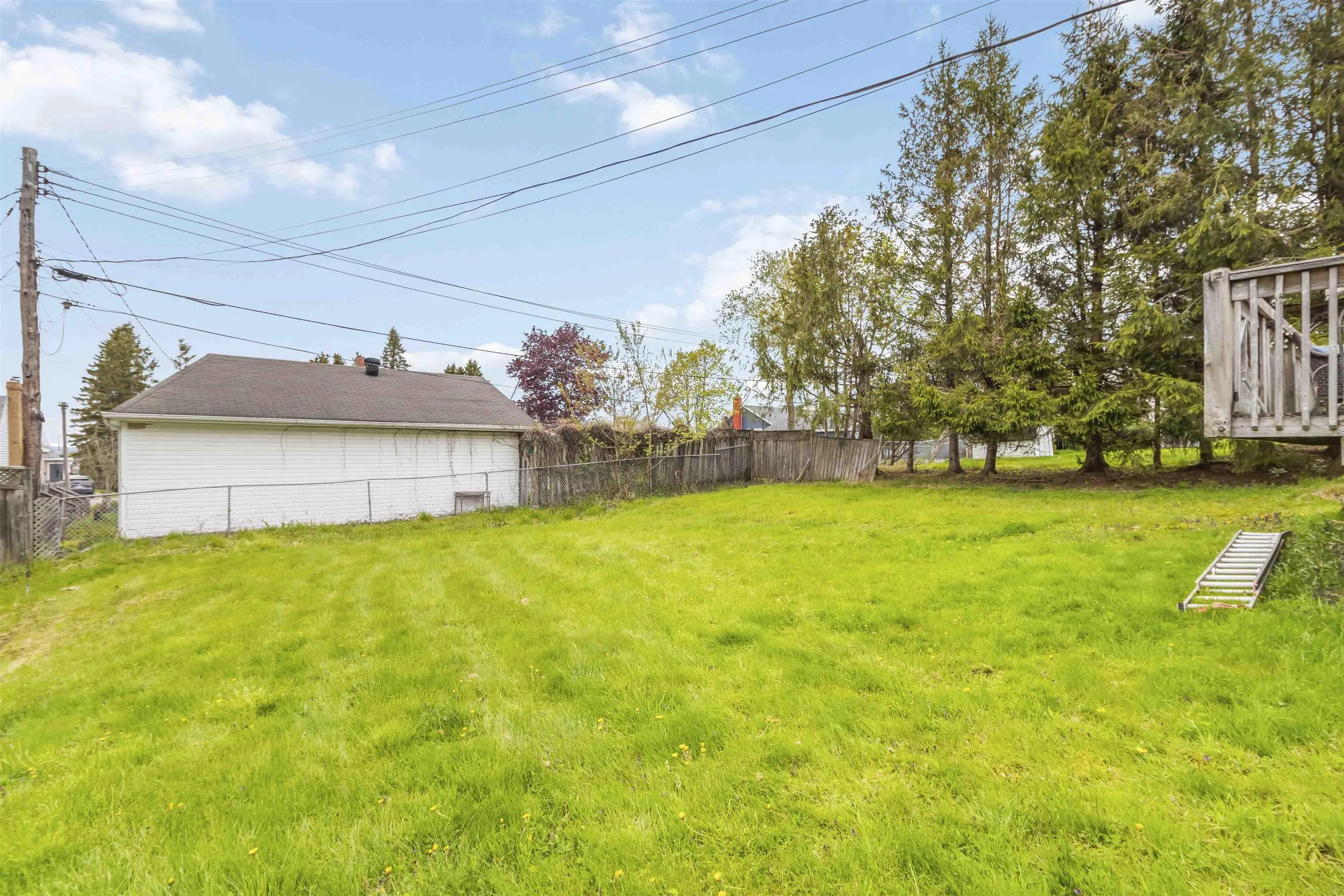 31 Beechwood Drive, Truro, NS B2N 1R3, 5 Bedrooms Bedrooms, ,2 BathroomsBathrooms,Residential,For Sale,Beechwood,202522533