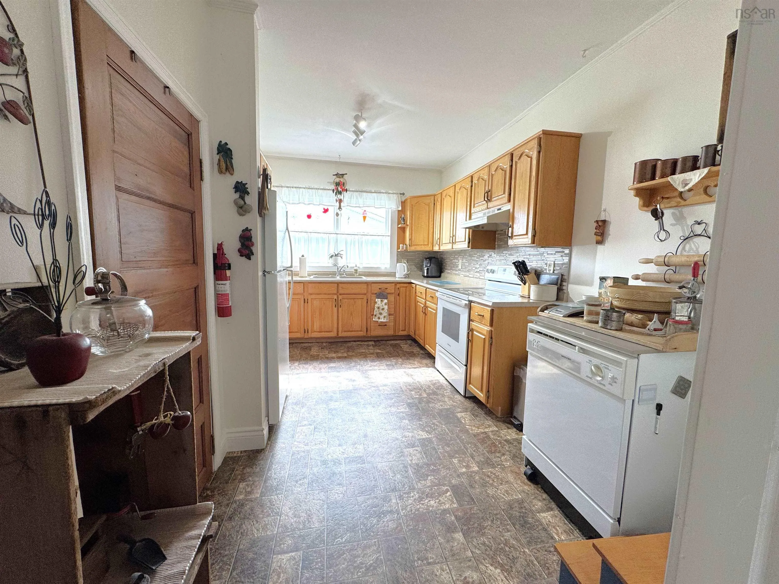 445 Willow Avenue, New Glasgow Ns B2h 2a1, 4 Bedrooms Bedrooms, ,2 BathroomsBathrooms,Residential,For Sale,Willow,202510567