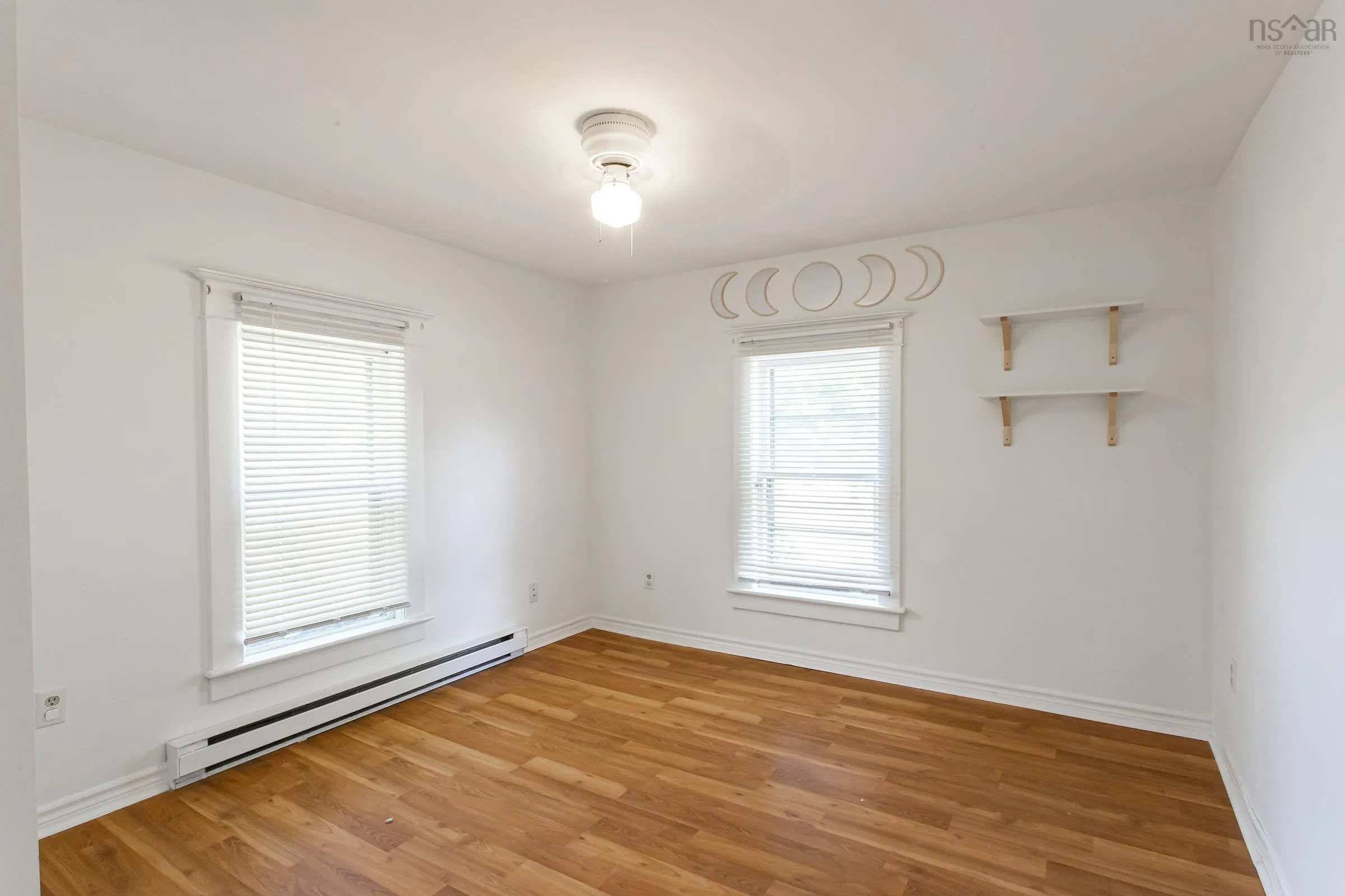 414 Aldershot Road, Kentville, NS B4N 3A1, 3 Bedrooms Bedrooms, ,2 BathroomsBathrooms,Residential,For Sale,Aldershot,202522029