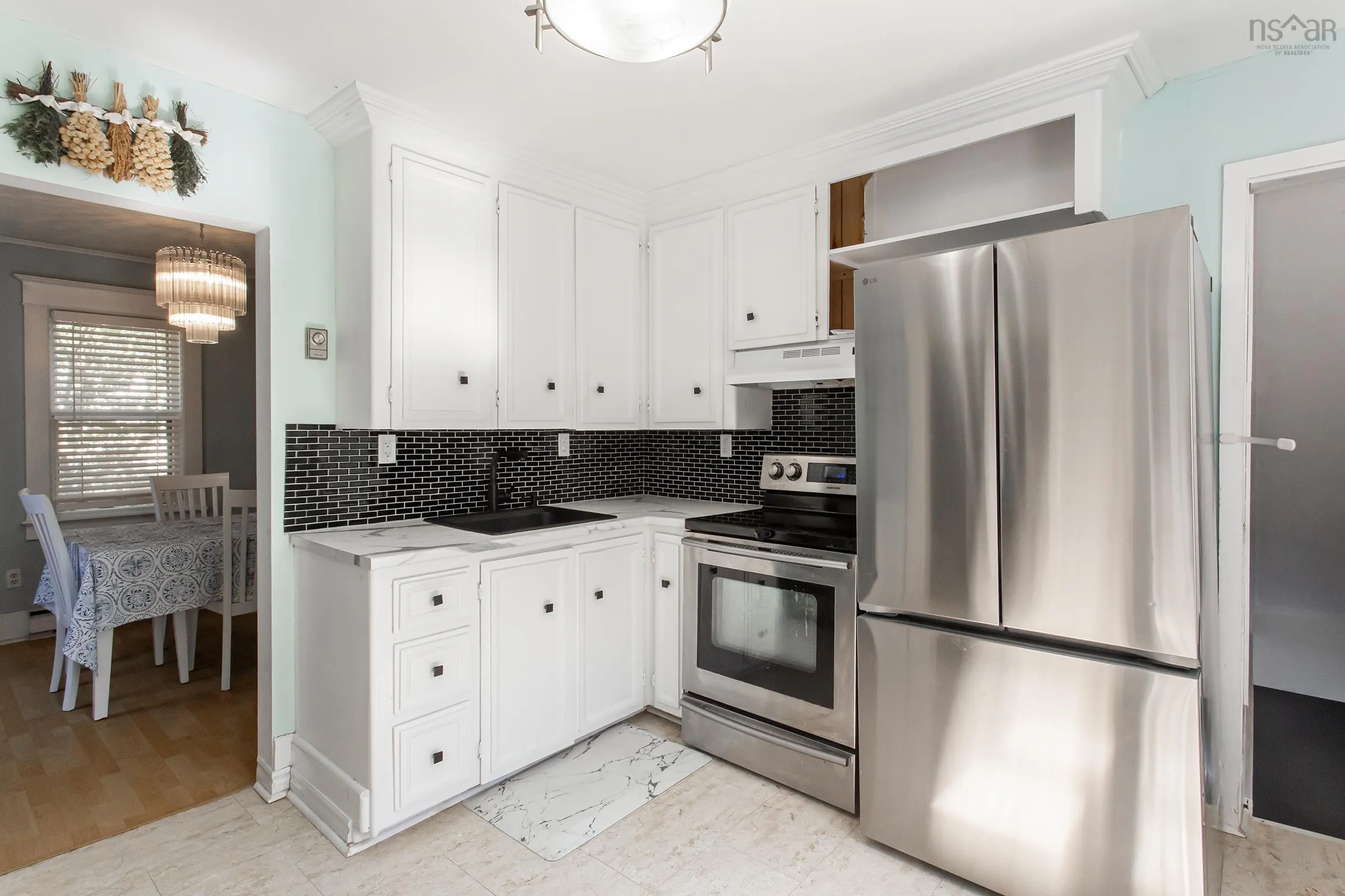 414 Aldershot Road, Kentville, NS B4N 3A1, 3 Bedrooms Bedrooms, ,2 BathroomsBathrooms,Residential,For Sale,Aldershot,202522029