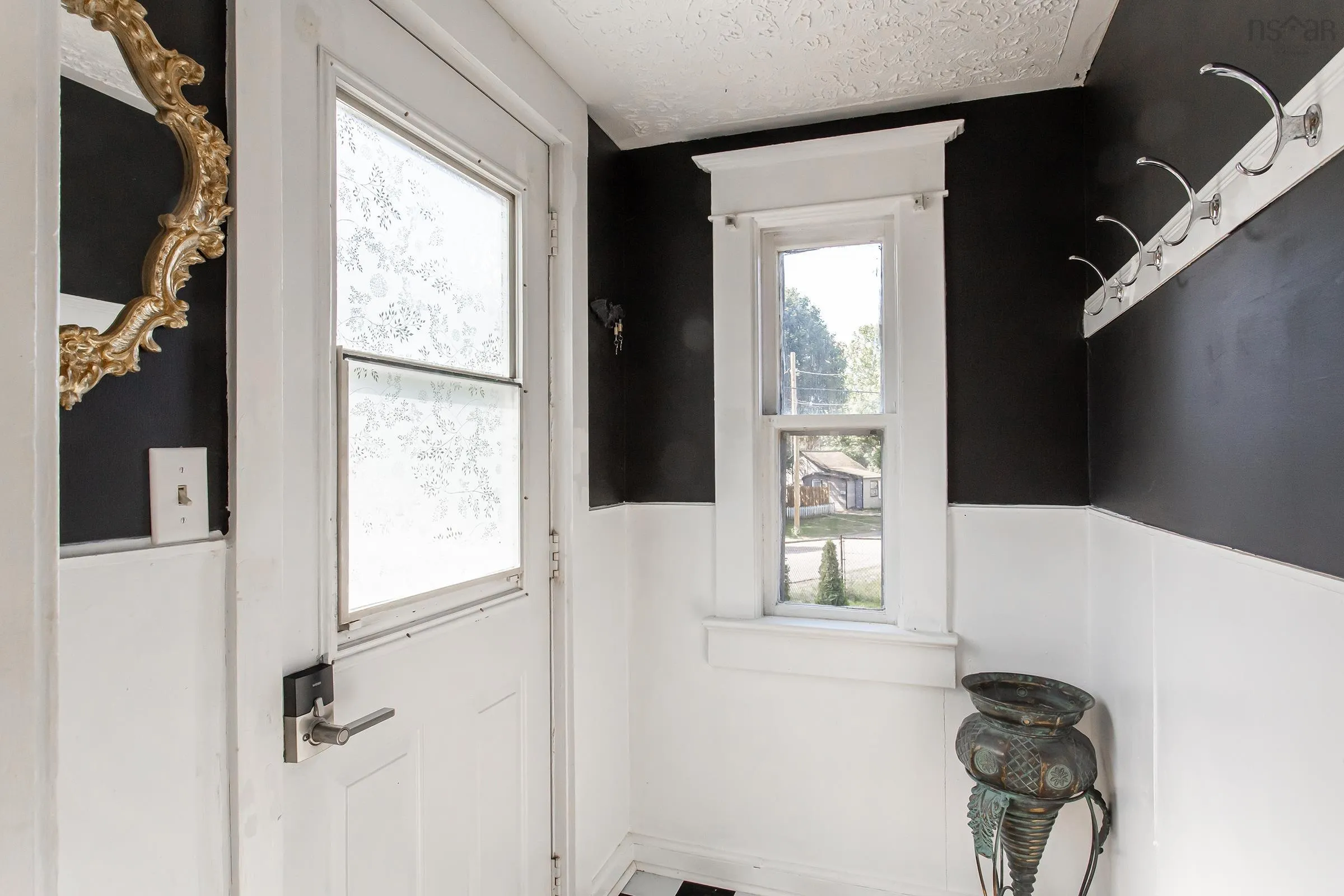 414 Aldershot Road, Kentville, NS B4N 3A1, 3 Bedrooms Bedrooms, ,2 BathroomsBathrooms,Residential,For Sale,Aldershot,202522029