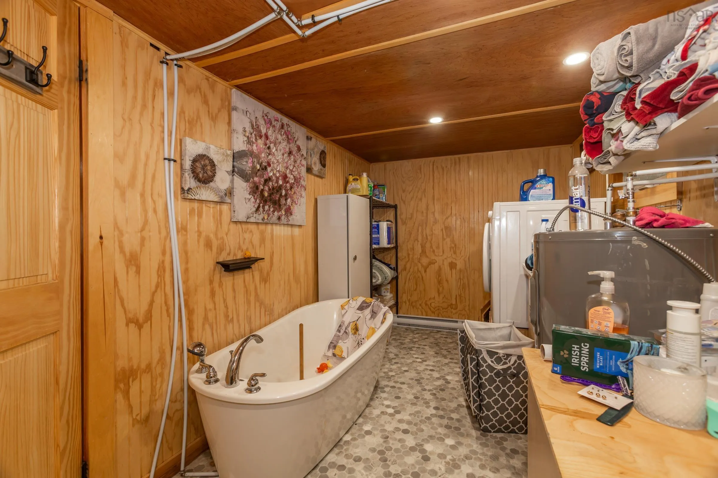103 Charleton Road, West Springhill Ns B0s 1a0, 3 Bedrooms Bedrooms, ,1 BathroomBathrooms,Residential,For Sale,Charlton Road,202425109