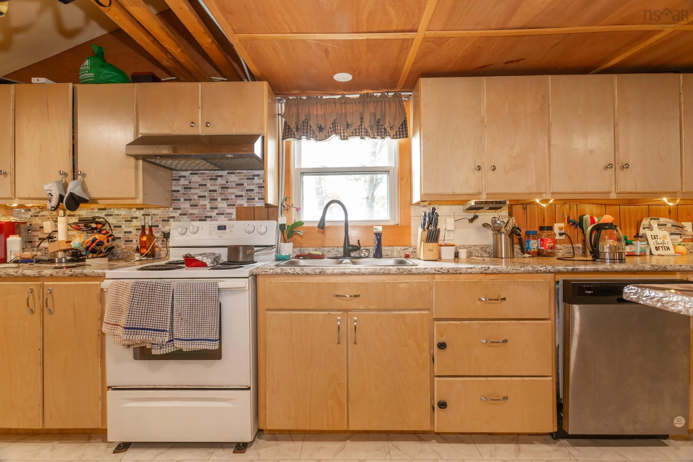 103 Charleton Road, West Springhill Ns B0s 1a0, 3 Bedrooms Bedrooms, ,1 BathroomBathrooms,Residential,For Sale,Charlton Road,202425109