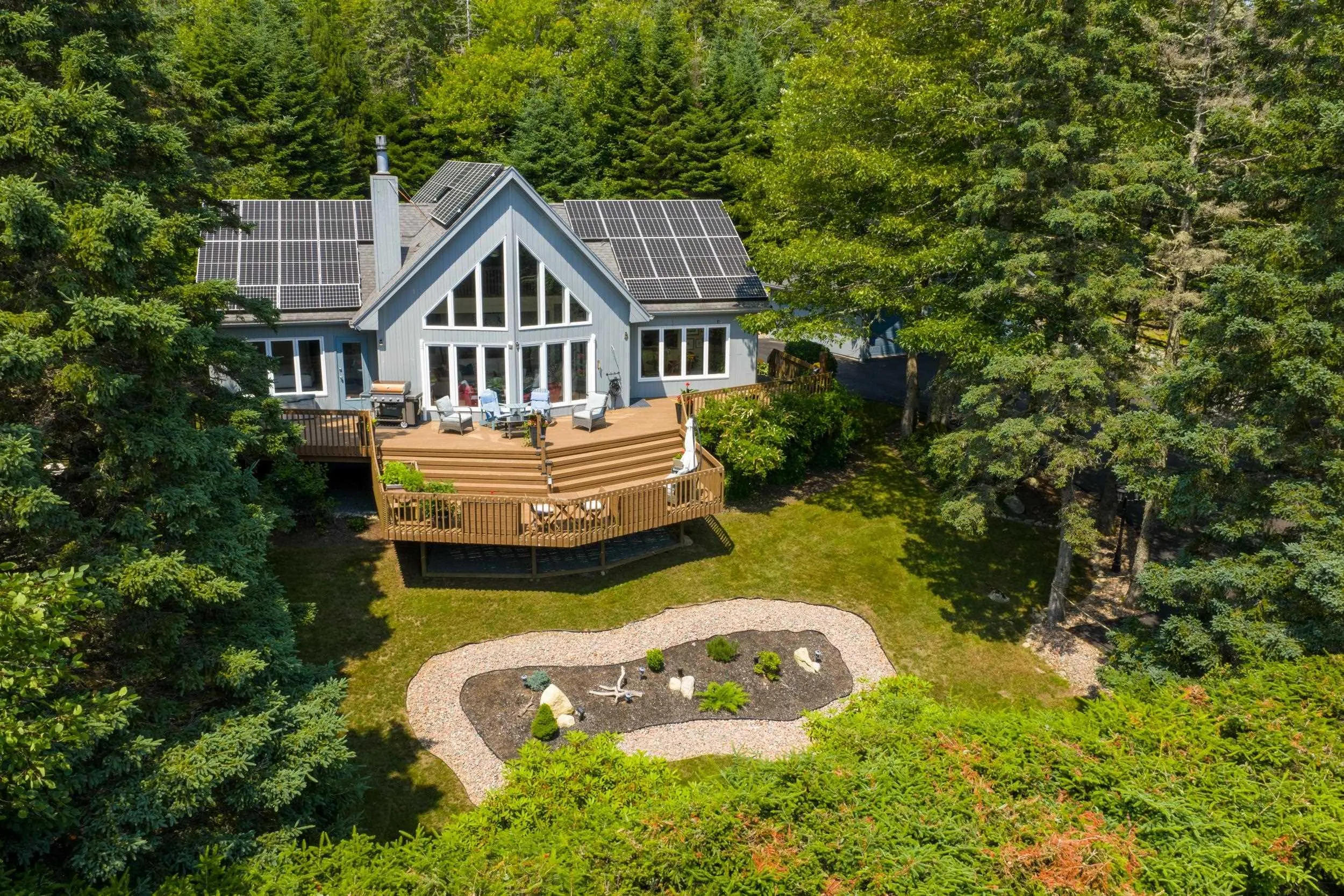 3 Island View Drive, Boutiliers Point, NS B3Z 1S5, 4 Bedrooms Bedrooms, ,2 BathroomsBathrooms,Residential,For Sale,Island View,202518254