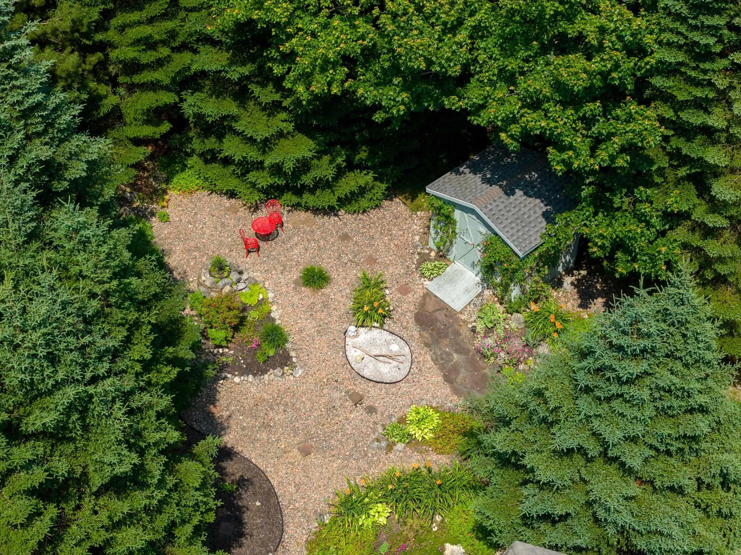 3 Island View Drive, Boutiliers Point, NS B3Z 1S5, 4 Bedrooms Bedrooms, ,2 BathroomsBathrooms,Residential,For Sale,Island View,202518254