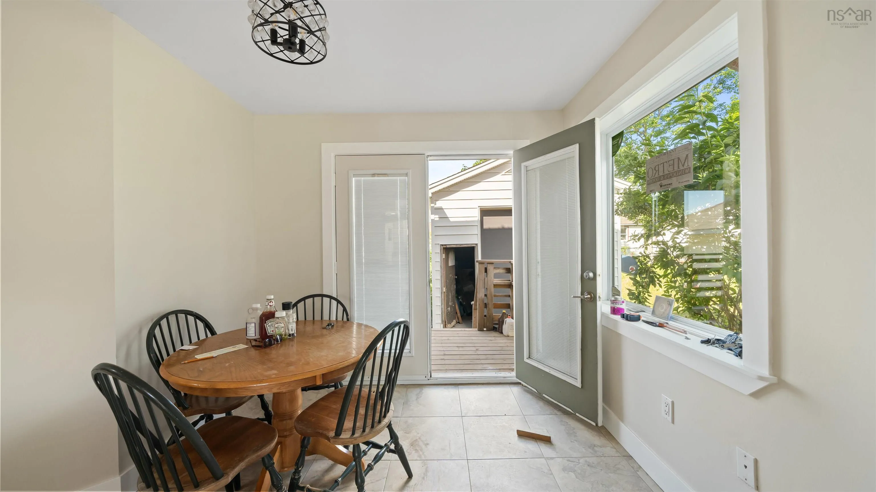 10 Fader Street, Dartmouth, NS B2X 1P3, 3 Bedrooms Bedrooms, ,2 BathroomsBathrooms,Residential,For Sale,Fader,202518315