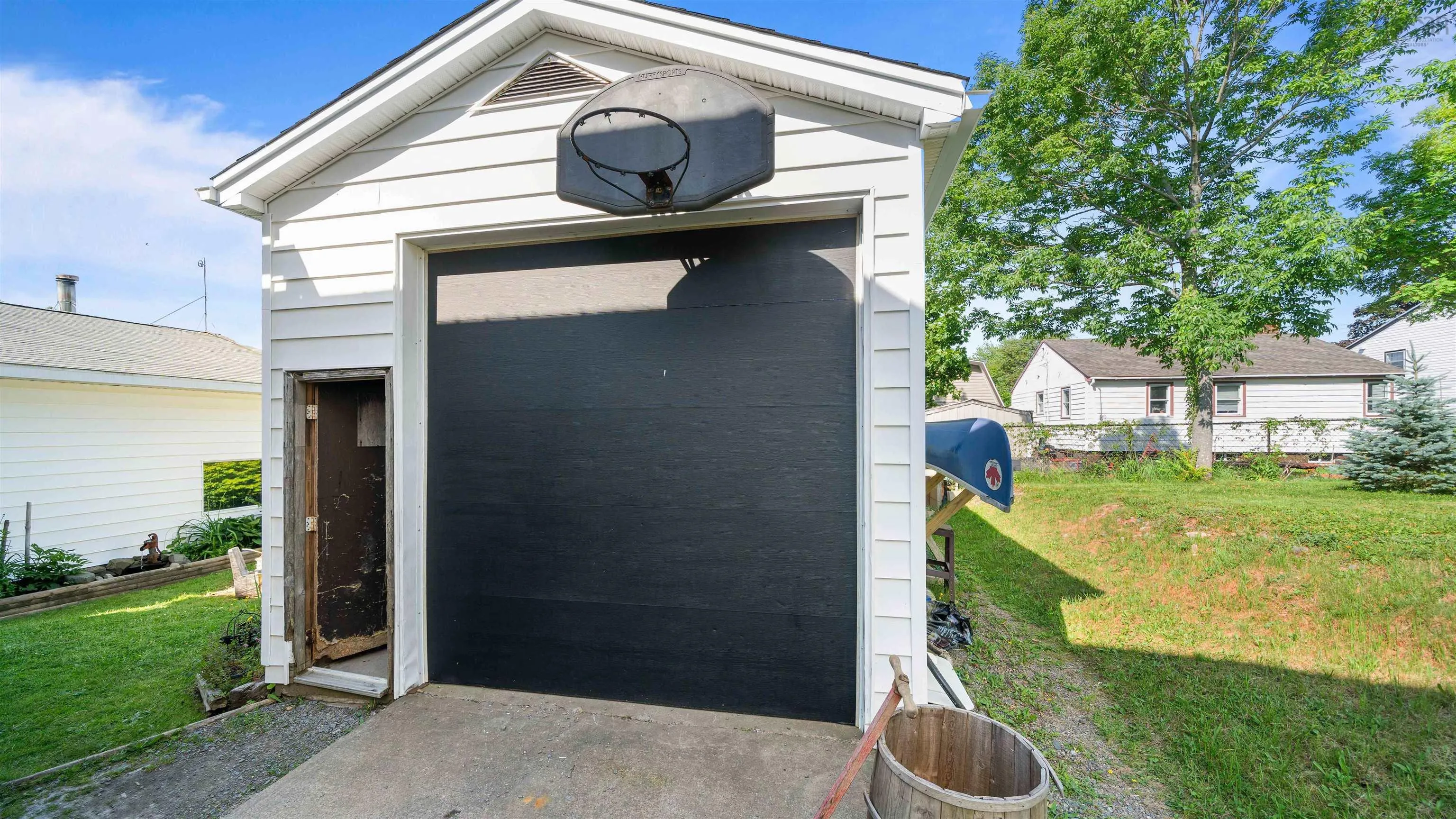 10 Fader Street, Dartmouth, NS B2X 1P3, 3 Bedrooms Bedrooms, ,2 BathroomsBathrooms,Residential,For Sale,Fader,202518315