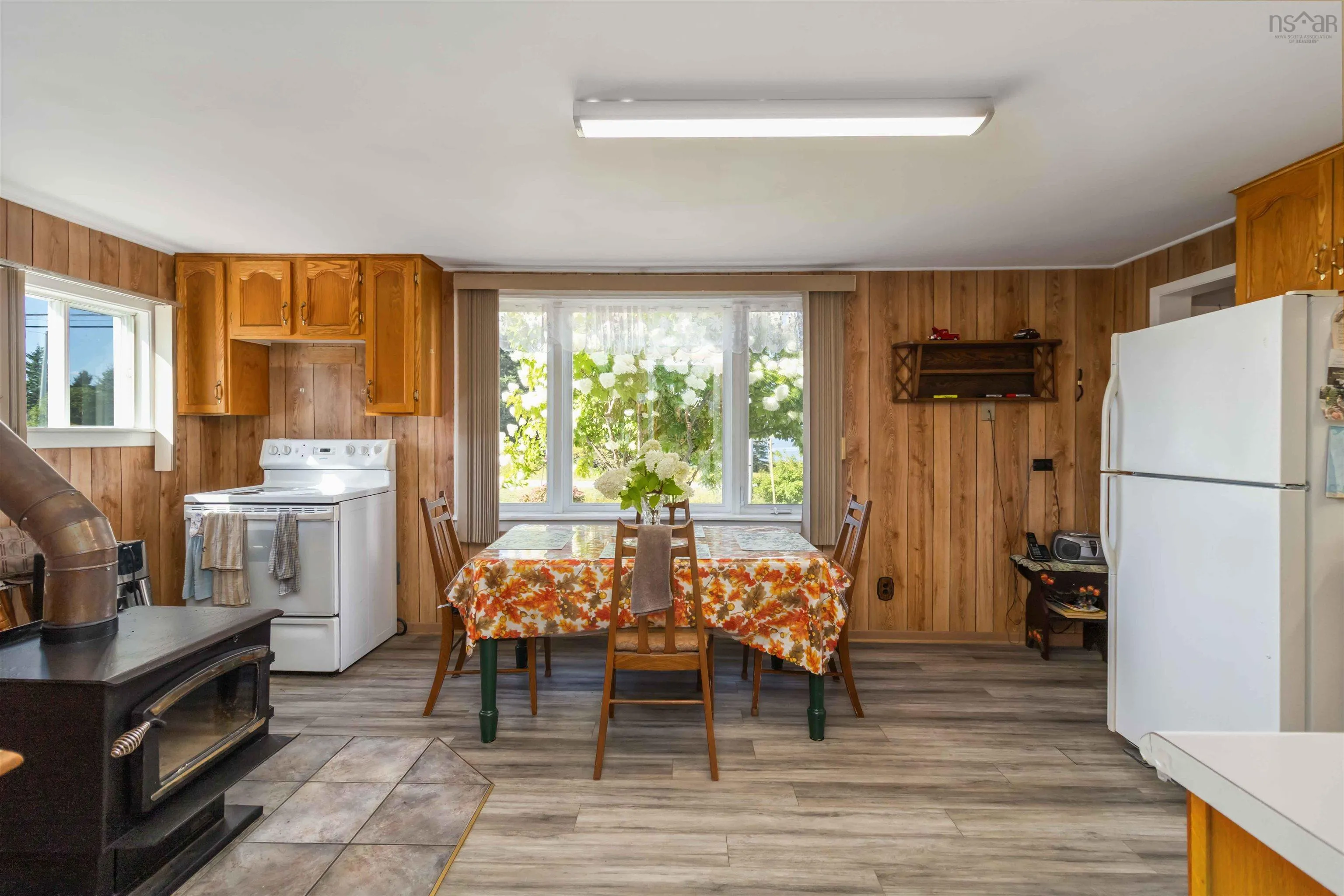 1453 East Chezzetcook Road, Lower East Chezzetcook, NS B0J 2L0, 3 Bedrooms Bedrooms, ,1 BathroomBathrooms,Residential,For Sale,East Chezzetcook,202522353