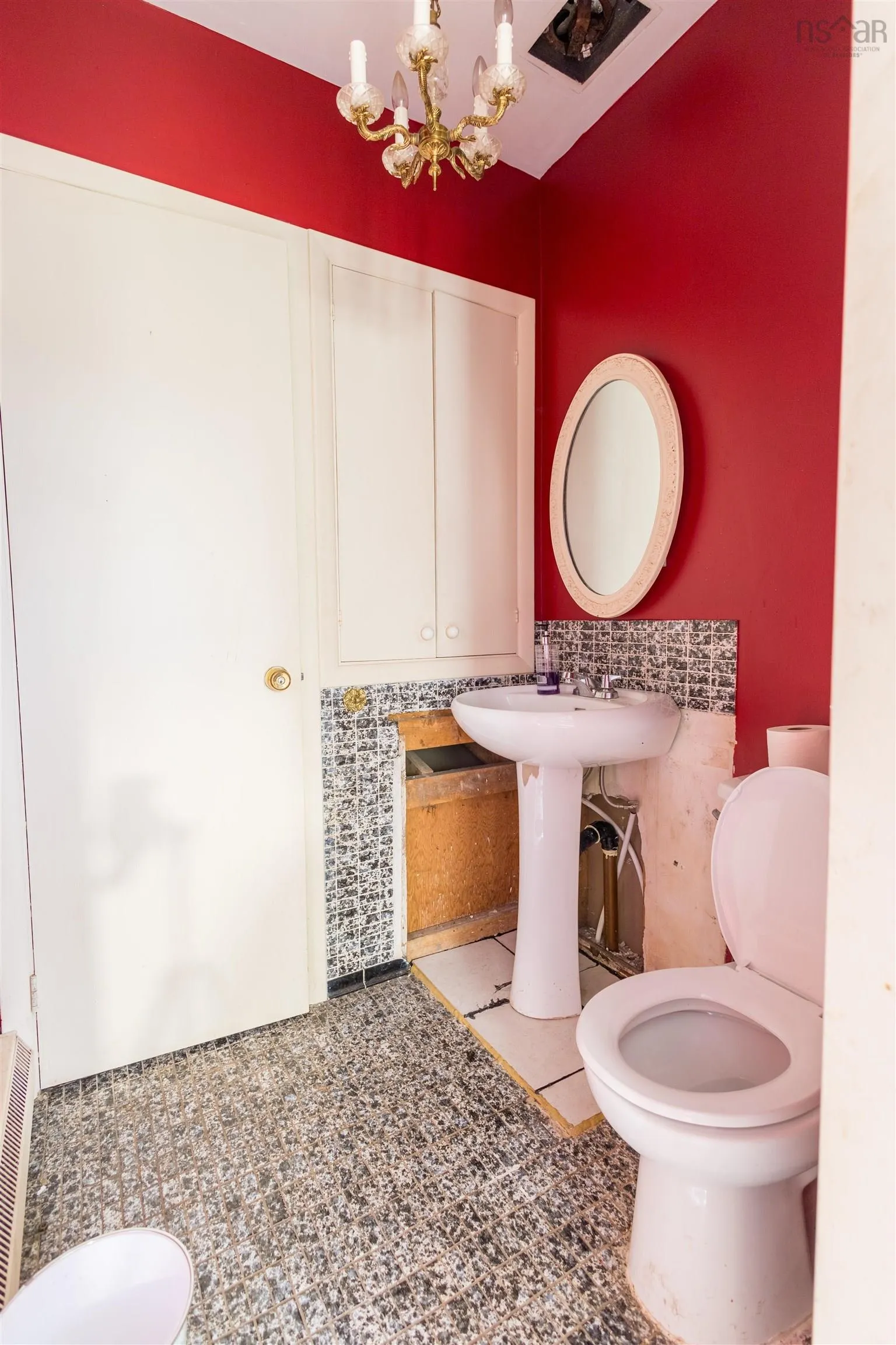324 York Street, Glace Bay, NS B1A 2M7, 5 Bedrooms Bedrooms, ,3 BathroomsBathrooms,Residential,For Sale,York,202518450