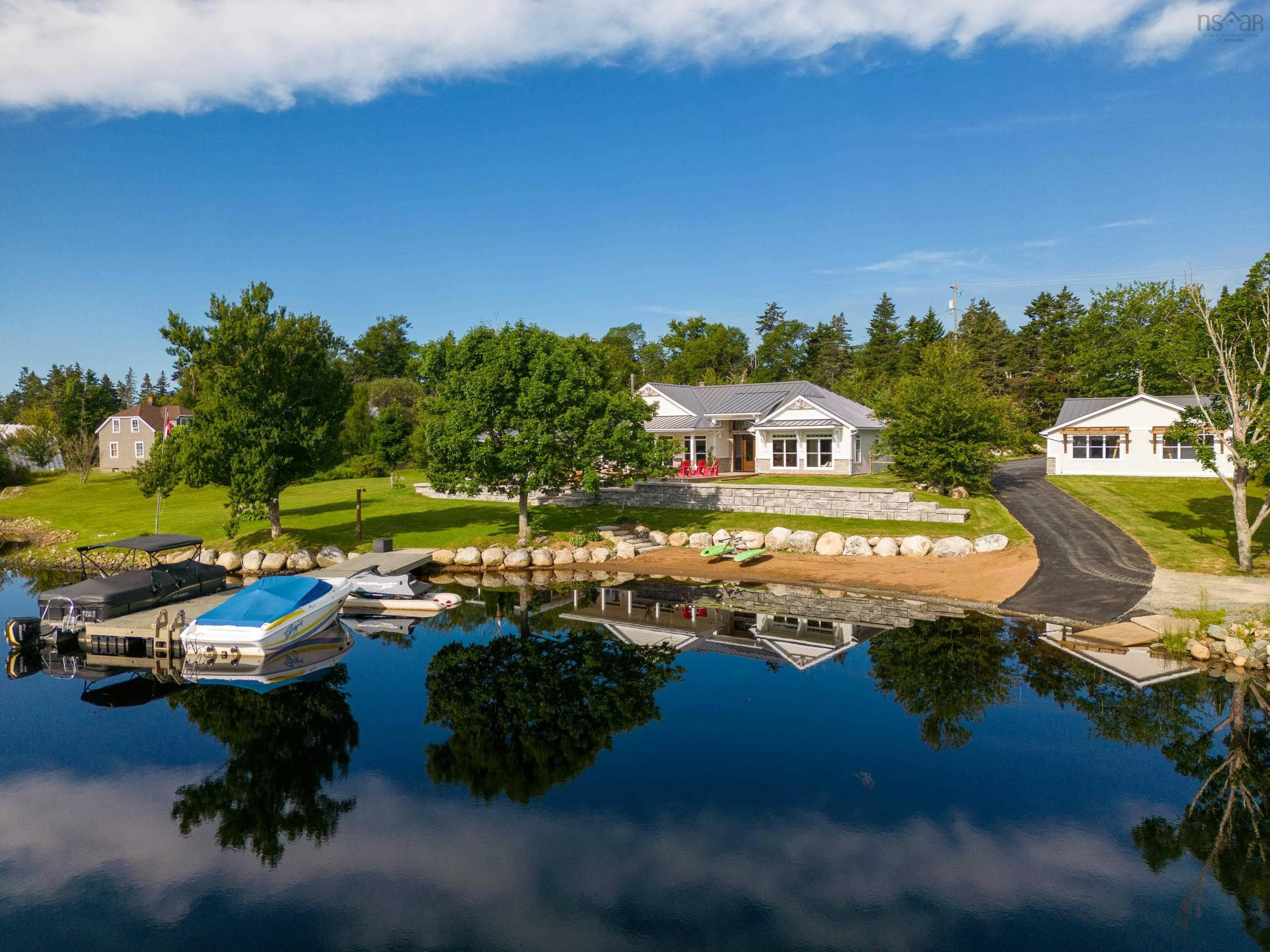 60 Post Office Road, Porters Lake Ns B3e 1h7, 3 Bedrooms Bedrooms, ,2 BathroomsBathrooms,Residential,For Sale,Post Office,202504274