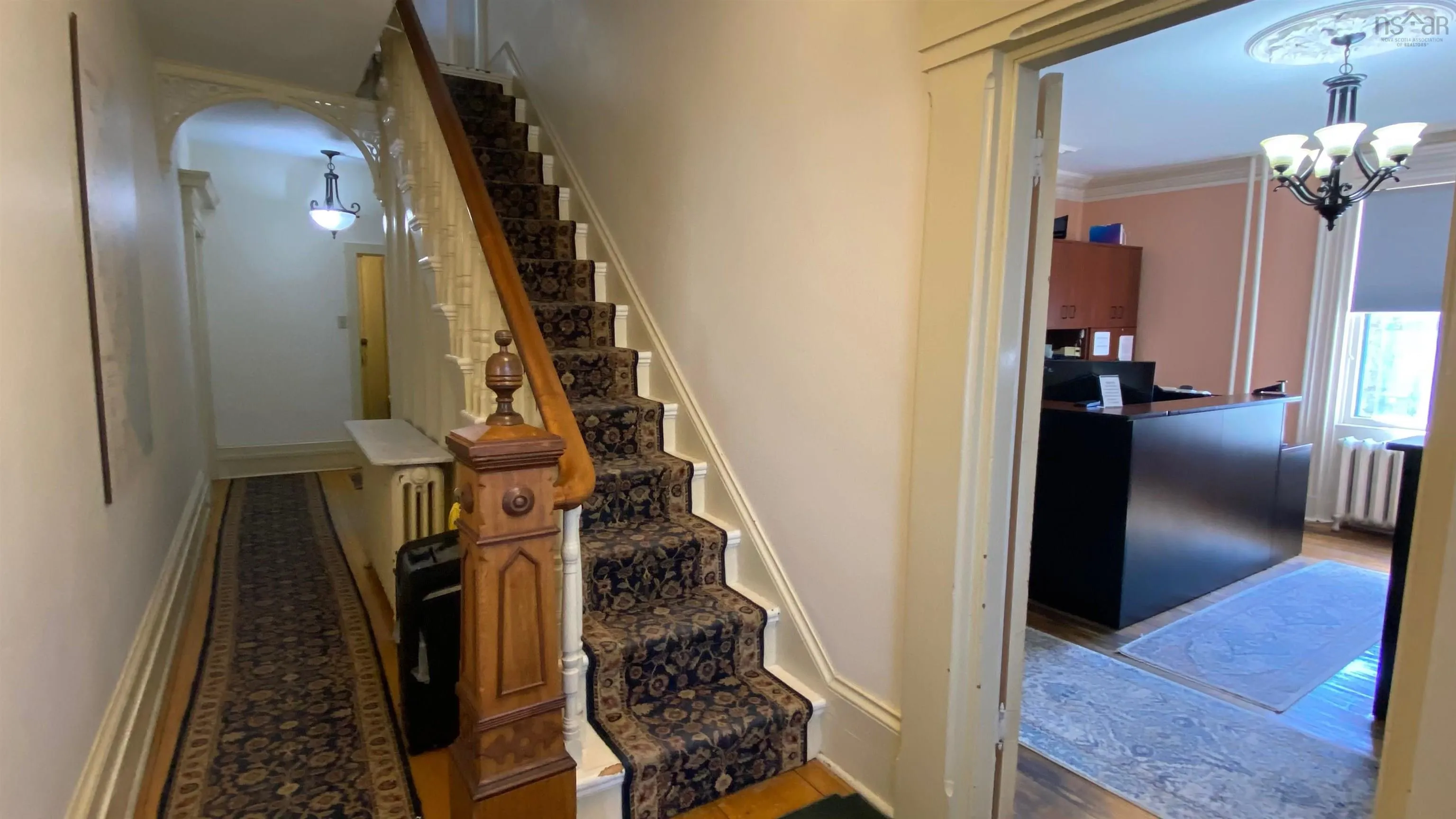 28 King Street, Lunenburg Ns B0j 2c0, ,Commercial Sale,For Sale,King,202402977