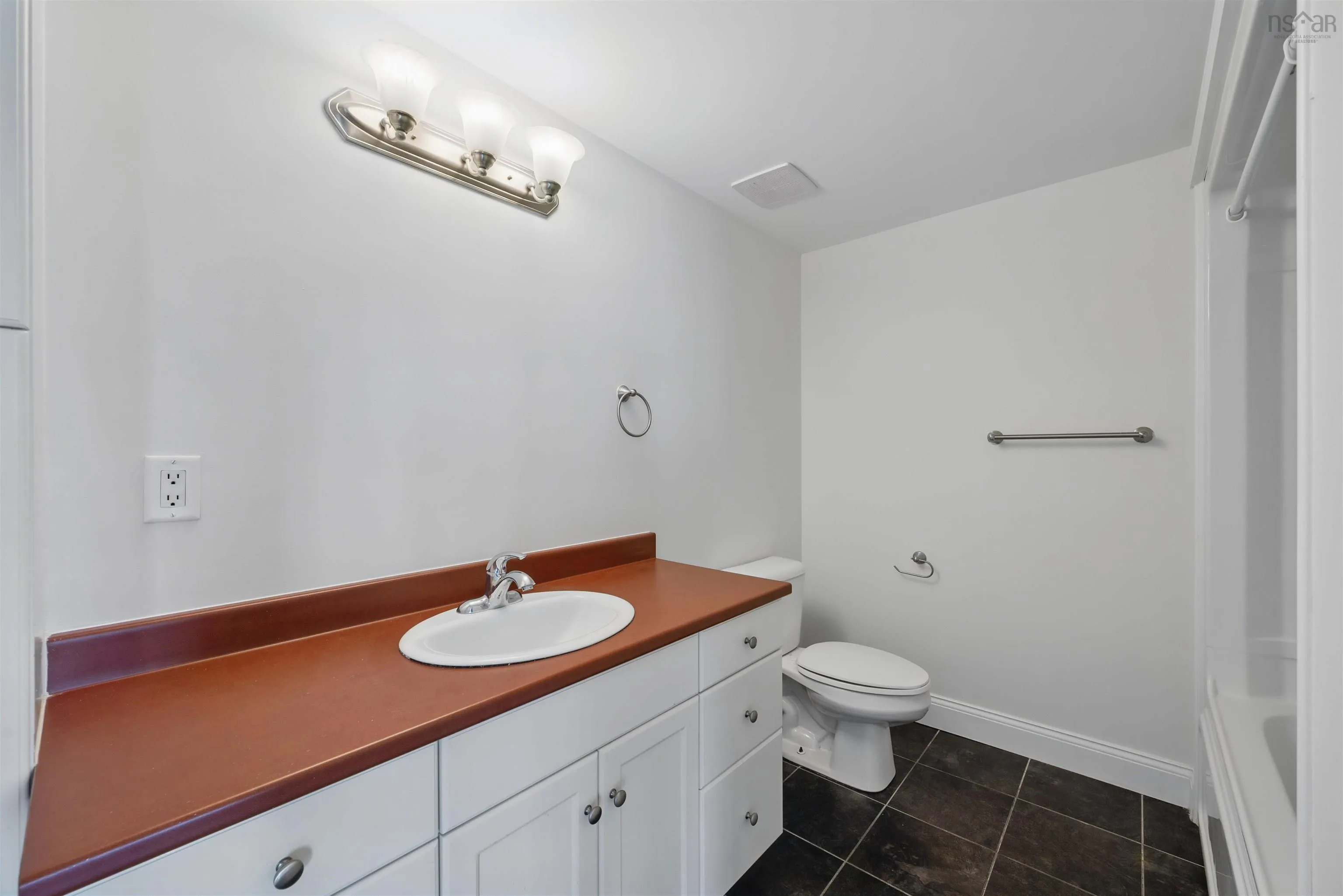 912-60 Walter Havill Drive, Halifax Ns B3n 0a9, 2 Bedrooms Bedrooms, ,2 BathroomsBathrooms,Residential,For Sale,Walter Havill Drive,202506293