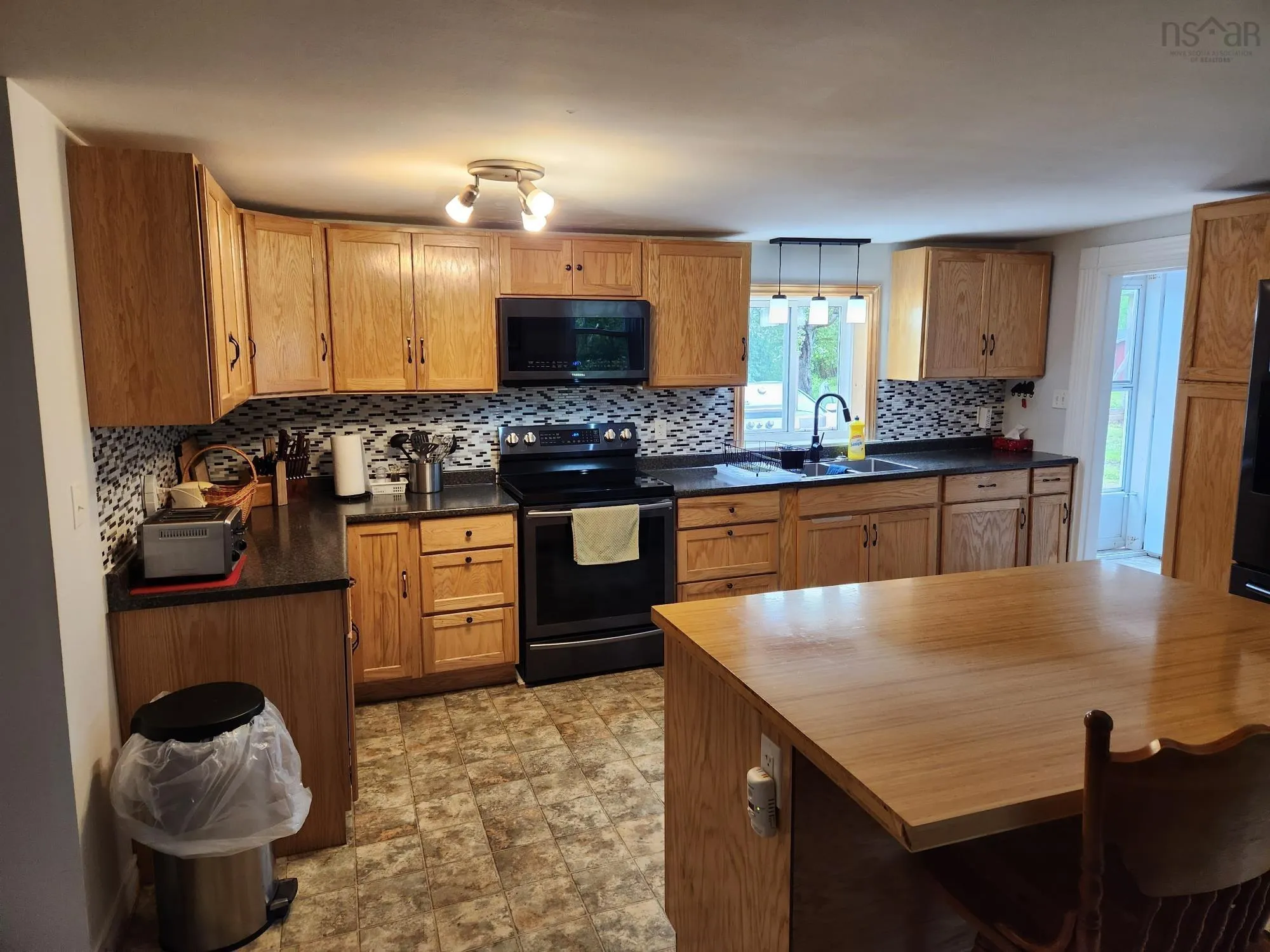 338 Old Trunk Road, Tracadie, NS B0H 1W0, 4 Bedrooms Bedrooms, ,2 BathroomsBathrooms,Residential,For Sale,Old Trunk Road,202522704