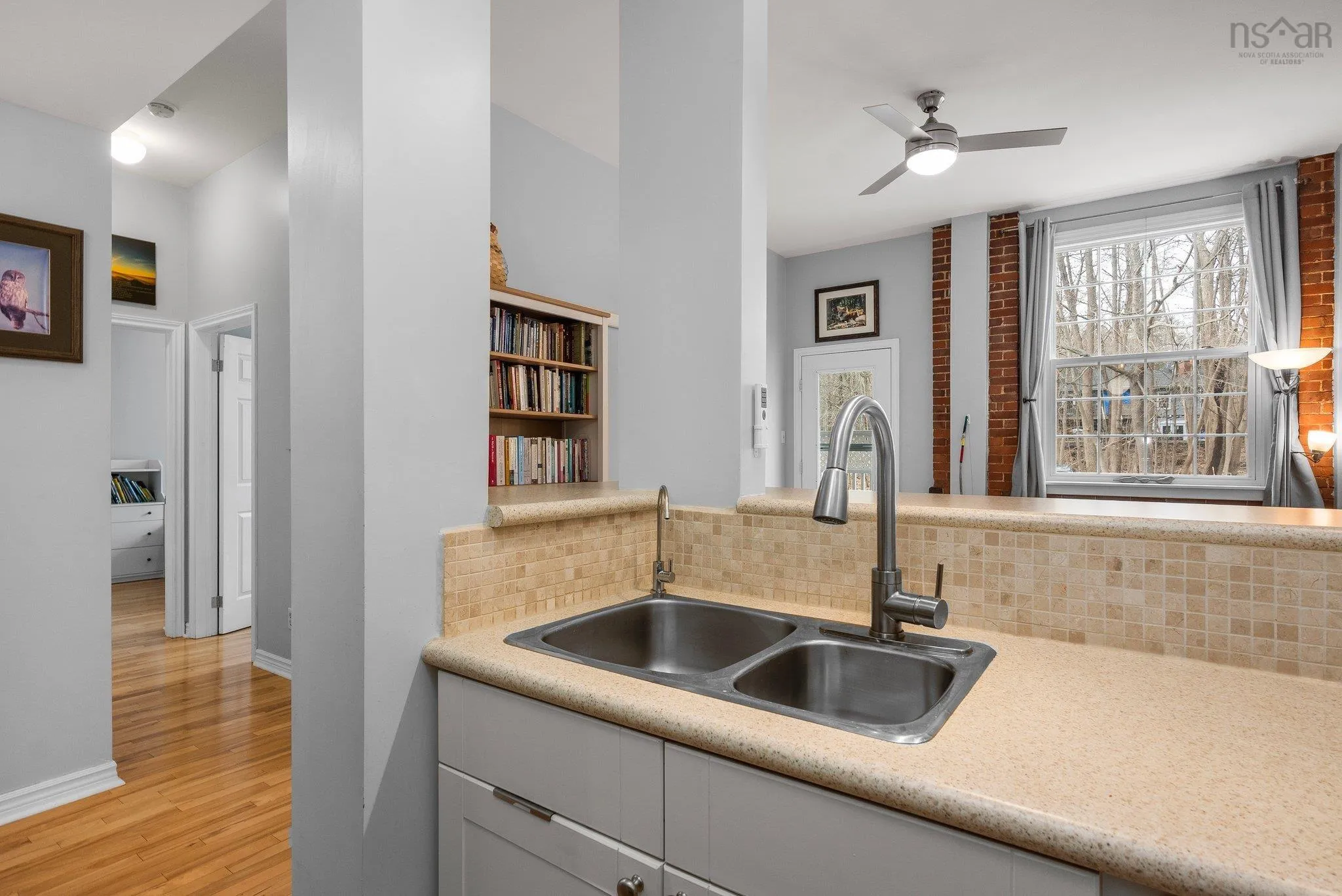 204-215 King Street, Bridgewater Ns B4v 1a6, 2 Bedrooms Bedrooms, ,1 BathroomBathrooms,Residential,For Sale,King,202505676