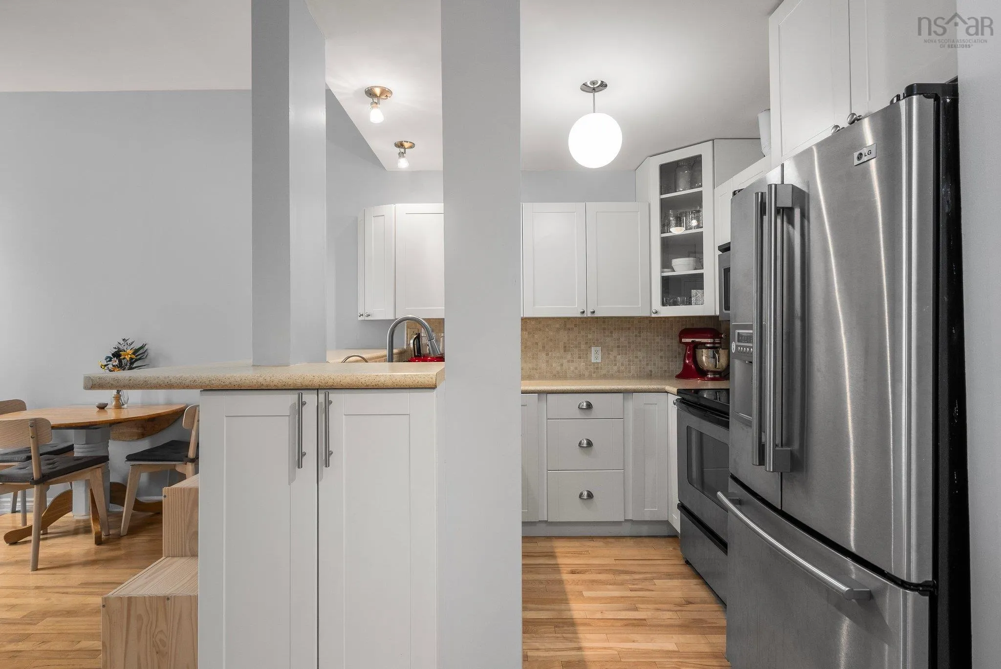 204-215 King Street, Bridgewater Ns B4v 1a6, 2 Bedrooms Bedrooms, ,1 BathroomBathrooms,Residential,For Sale,King,202505676