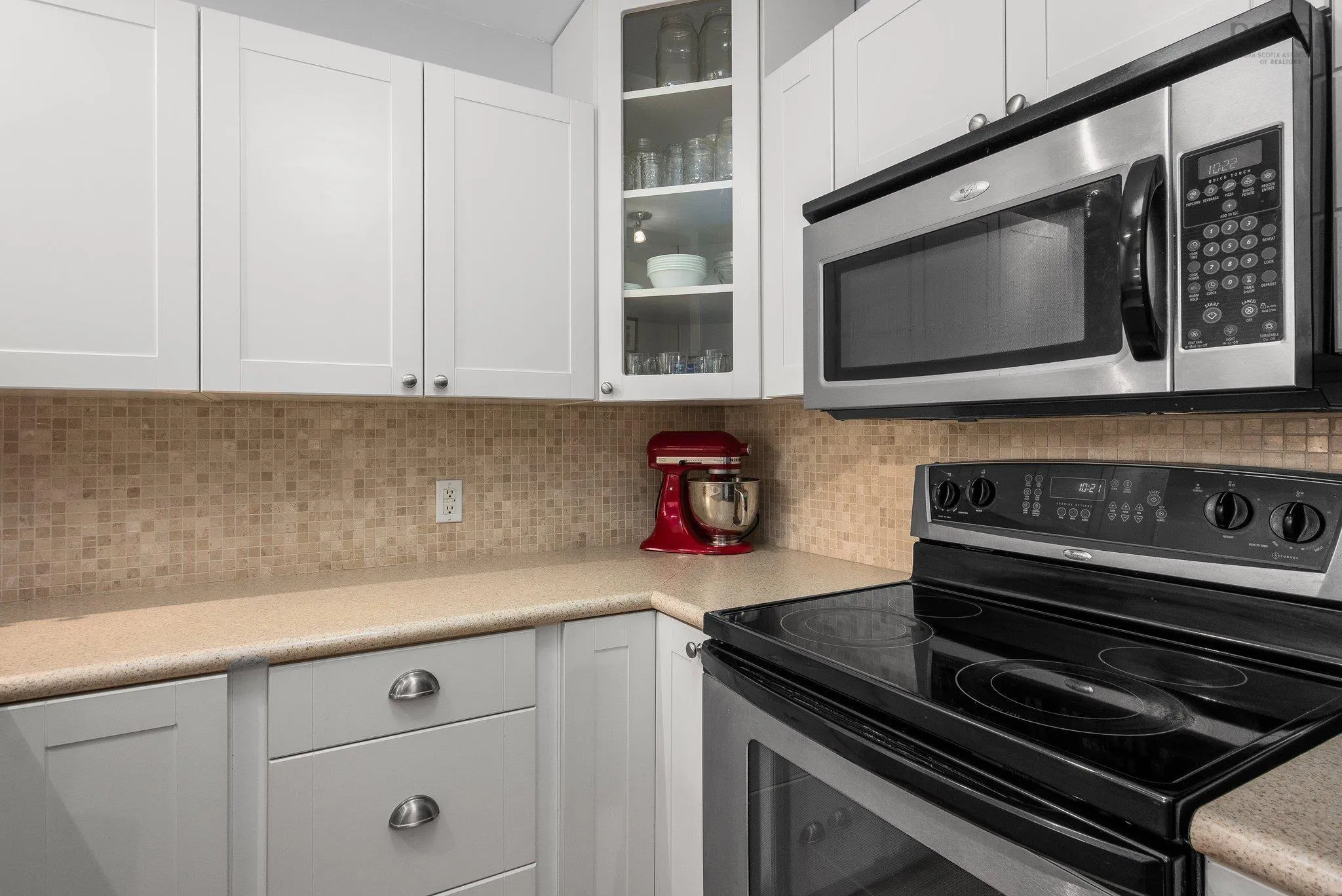 204-215 King Street, Bridgewater Ns B4v 1a6, 2 Bedrooms Bedrooms, ,1 BathroomBathrooms,Residential,For Sale,King,202505676