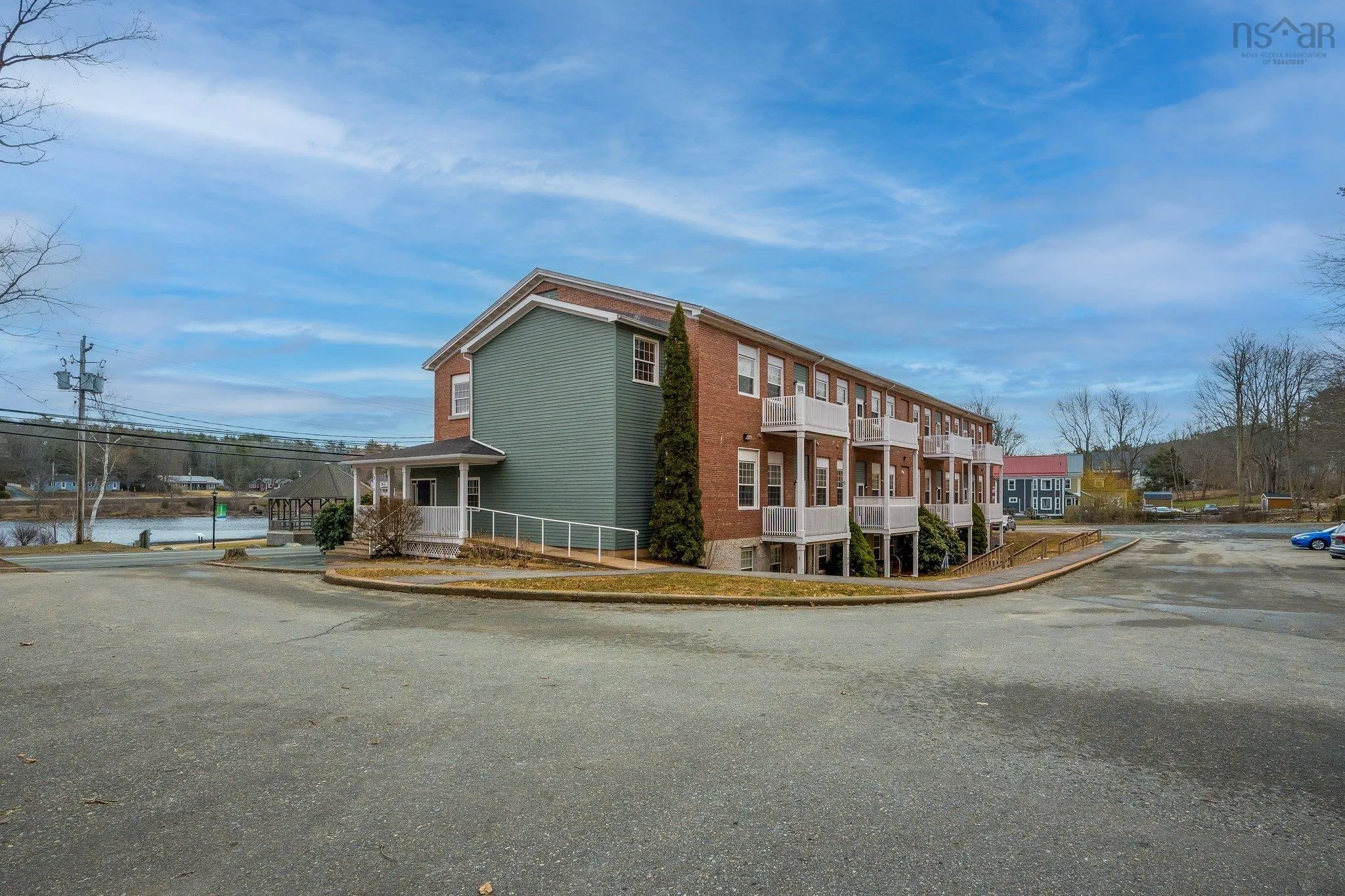 204-215 King Street, Bridgewater Ns B4v 1a6, 2 Bedrooms Bedrooms, ,1 BathroomBathrooms,Residential,For Sale,King,202505676