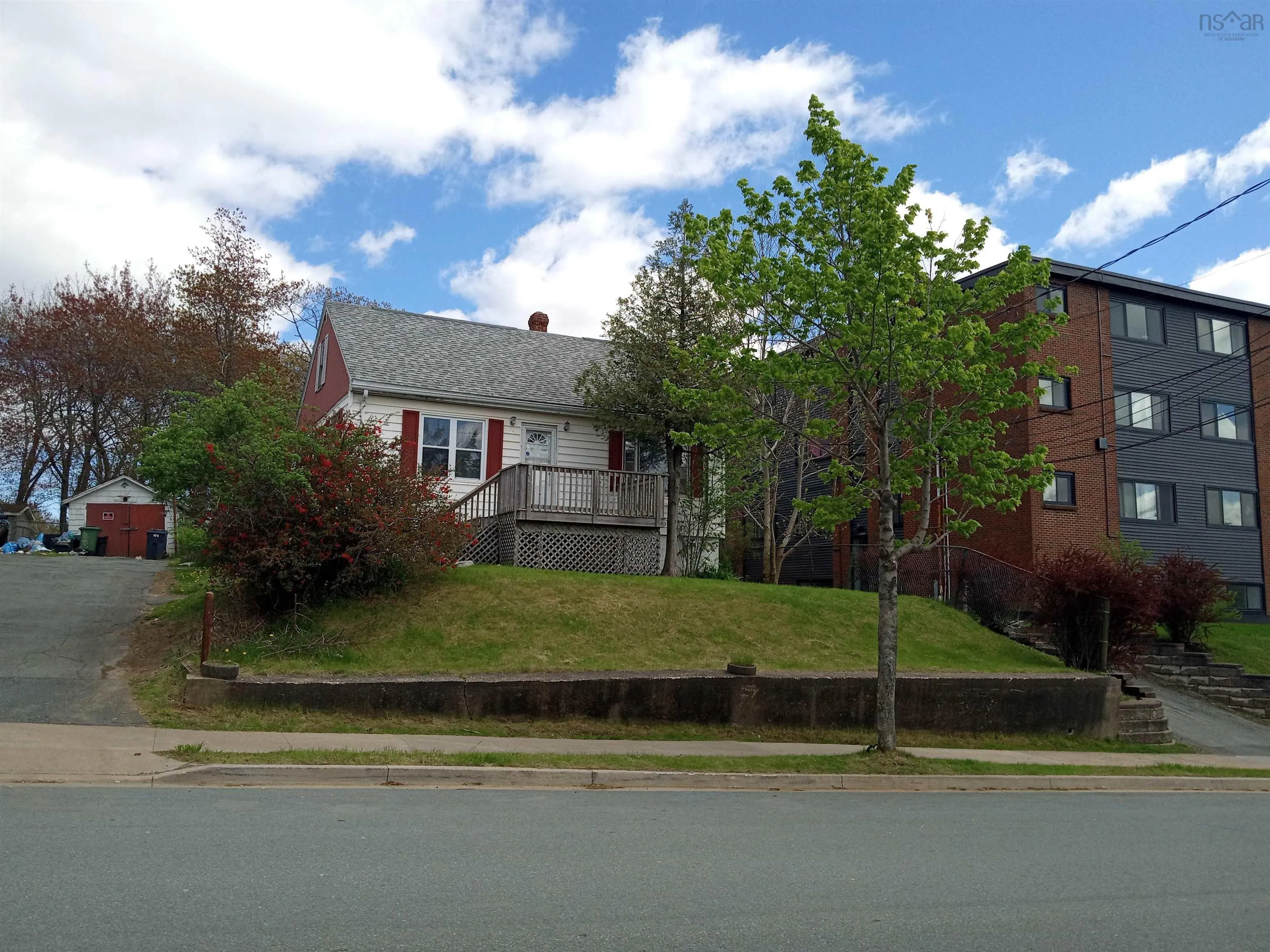 46 Primrose Street, Dartmouth, NS B3A 4C5, 3 Bedrooms Bedrooms, ,1 BathroomBathrooms,Residential,For Sale,Primrose,202512050