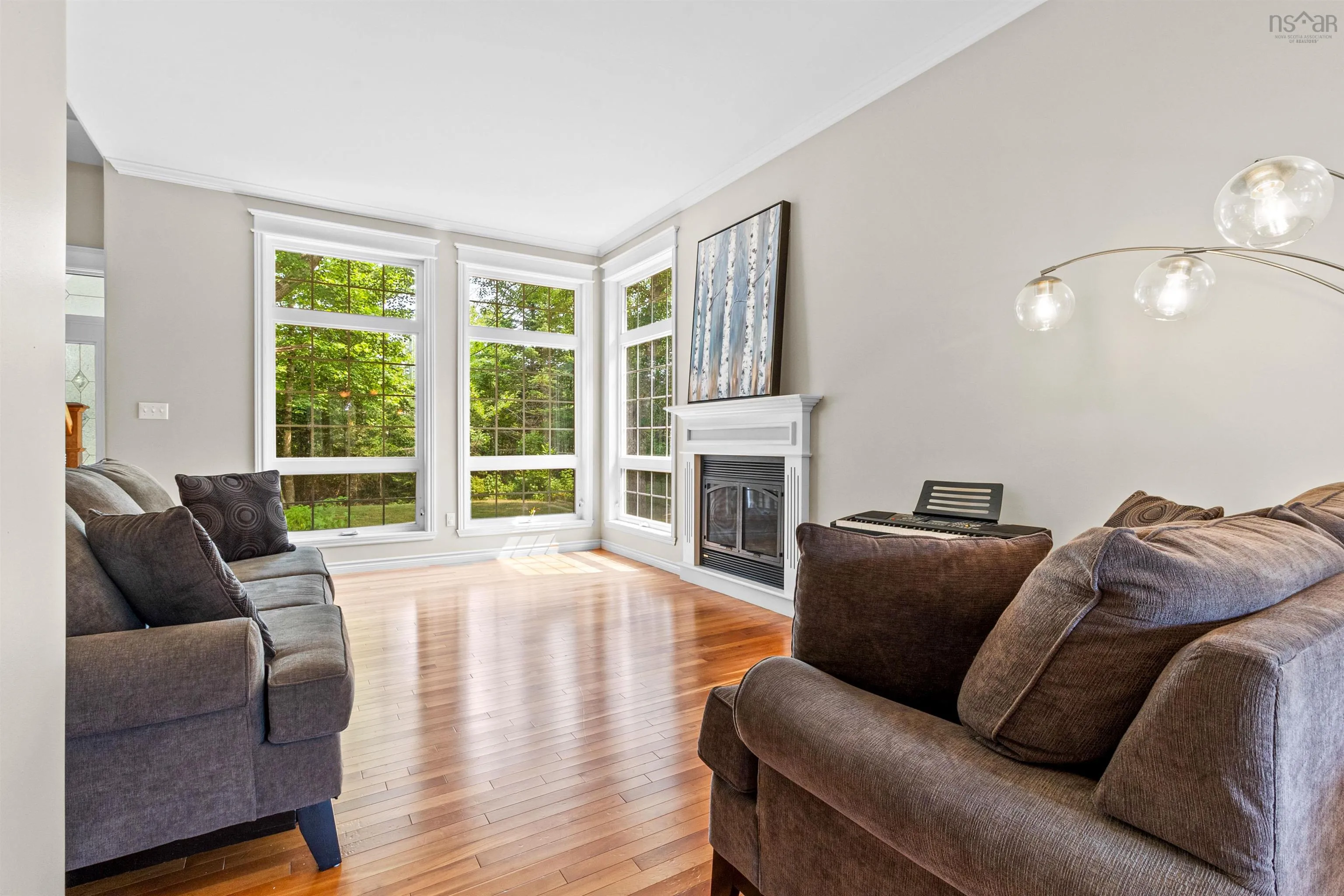 80 Tudor Lane, Stillwater Lake, NS B3Z 4J1, 3 Bedrooms Bedrooms, ,4 BathroomsBathrooms,Residential,For Sale,Tudor,202520640