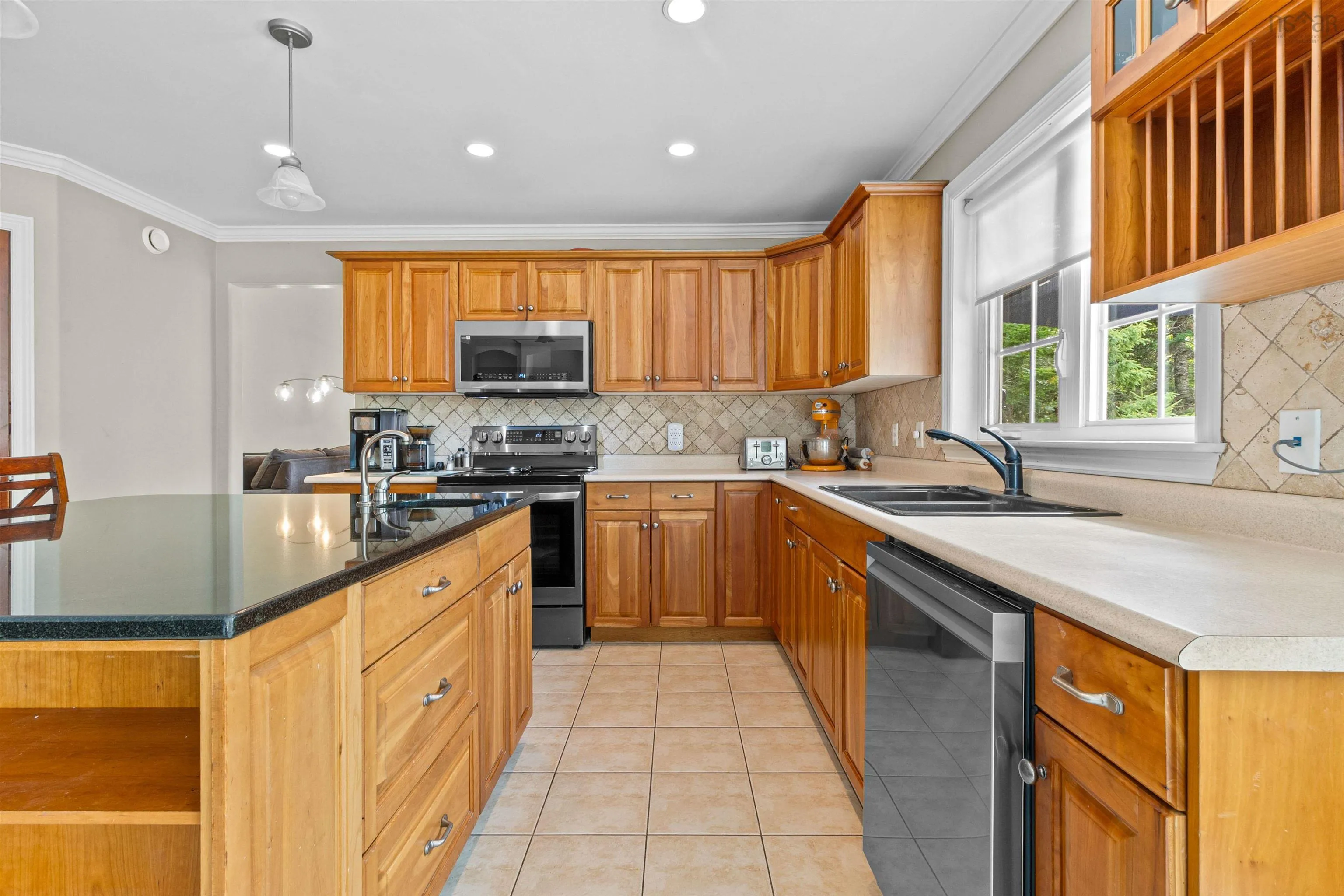80 Tudor Lane, Stillwater Lake, NS B3Z 4J1, 3 Bedrooms Bedrooms, ,4 BathroomsBathrooms,Residential,For Sale,Tudor,202520640